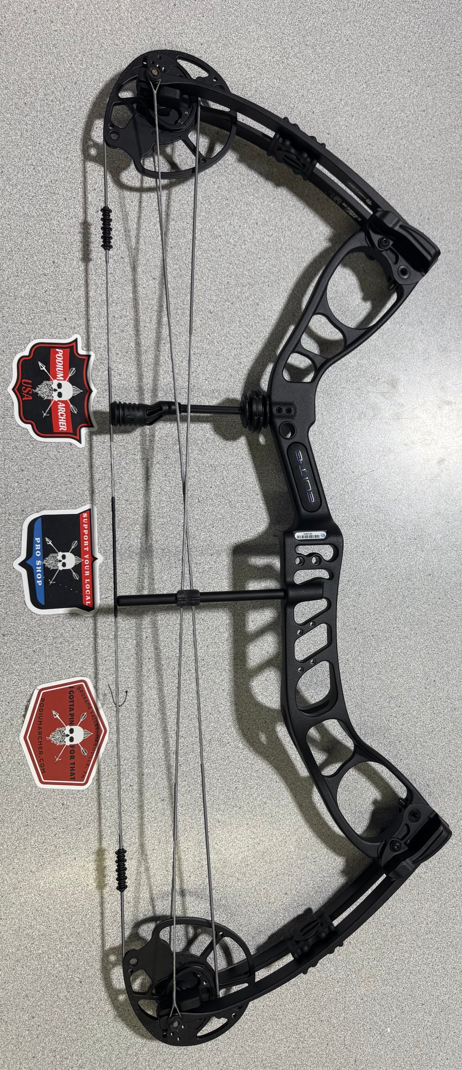 ELITE EMBER - LH/BLACK/60 -5630- USED BOW