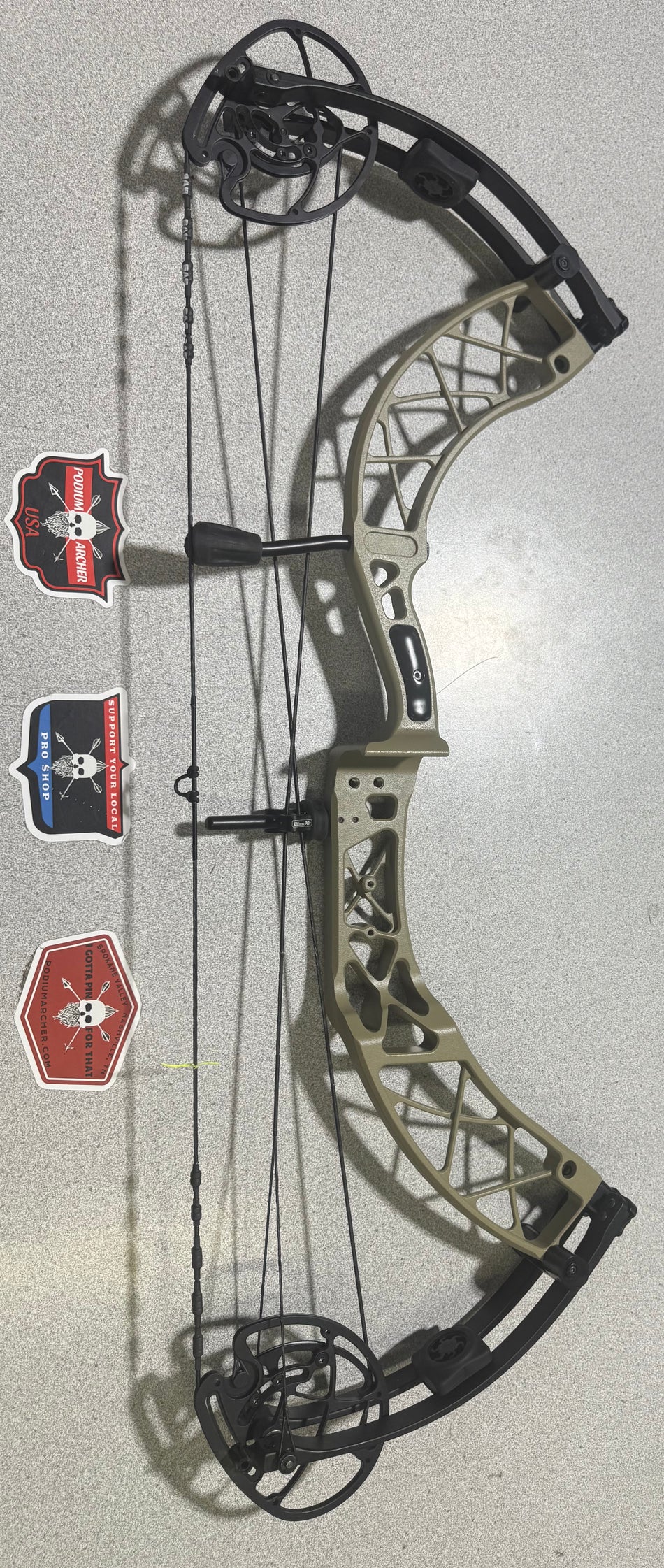 XPEDITION MAKO RH/TAN/75 -1329- USED BOW
