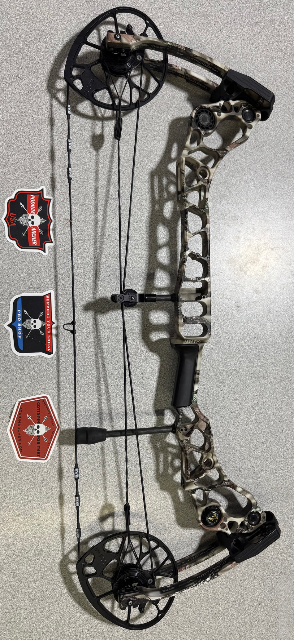 MATHEWS HALON 6 - RH/LOST/70 -0856- USED BOW