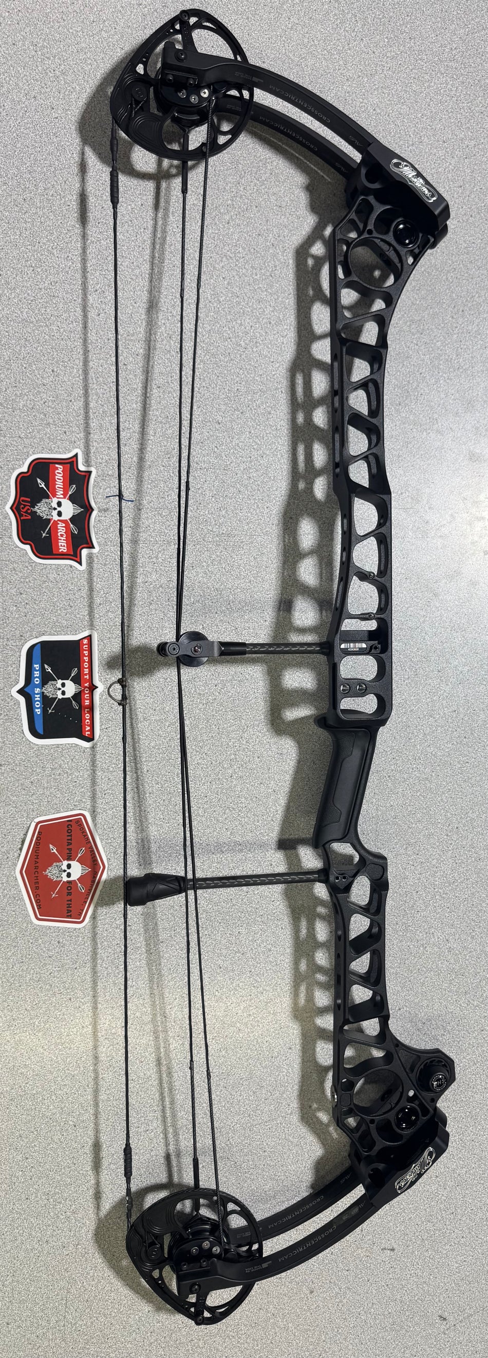 MATHEWS TRX 38 - RH/BLACK/70 -1866- USED BOW