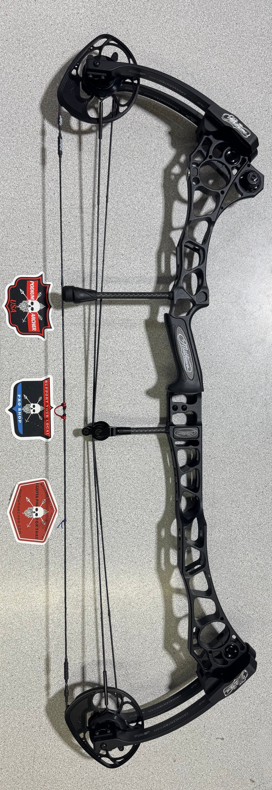 MATHEWS TRX 36 - RH/BLACK/70 -0578- USED BOW
