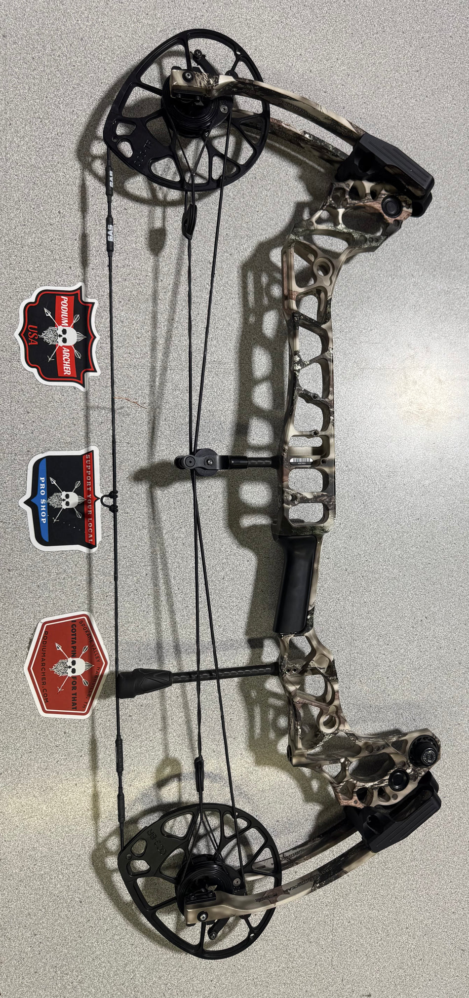 MATHEWS TRIAX - RH/LOST/60 -7853- USED BOW