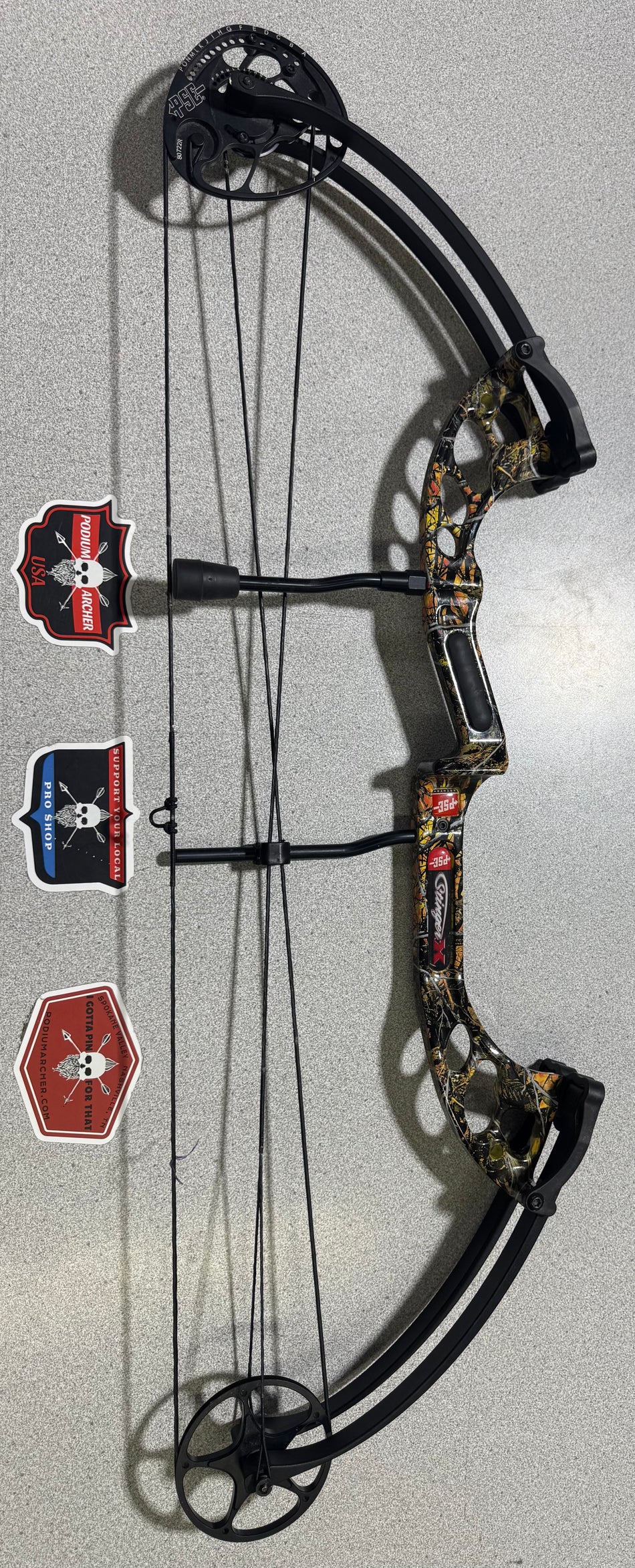 PSE STINGER X - RH/WILDFIRE/60 - 1864 - USED BOW