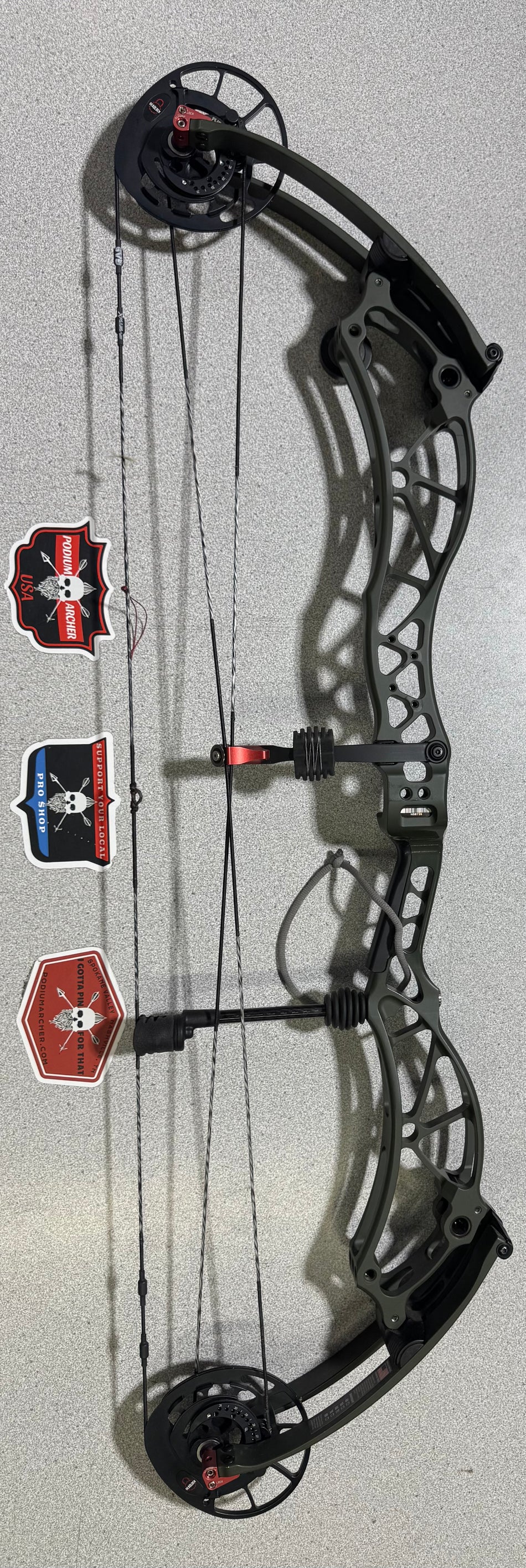 BOWTECH RECKONING GEN1 35 - RH/GREEN/60 - 8735 - USED BOW