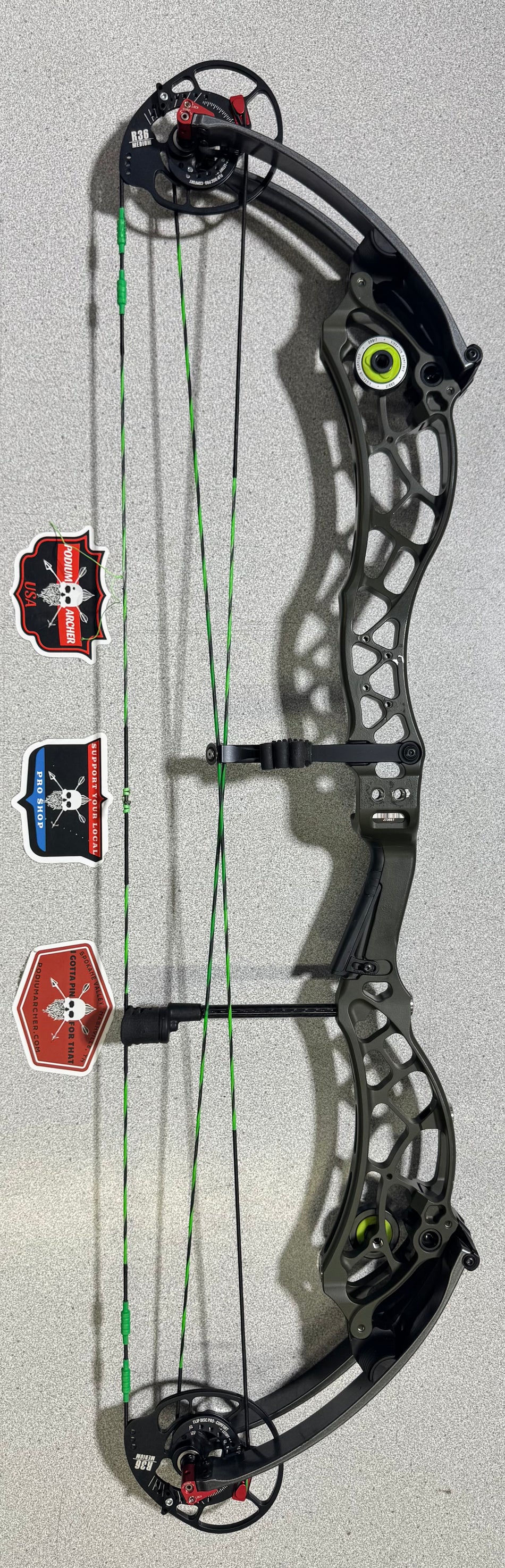 BOWTECH RECKONING GEN2 36 - RH/GREEN/60 -3667- USED BOW