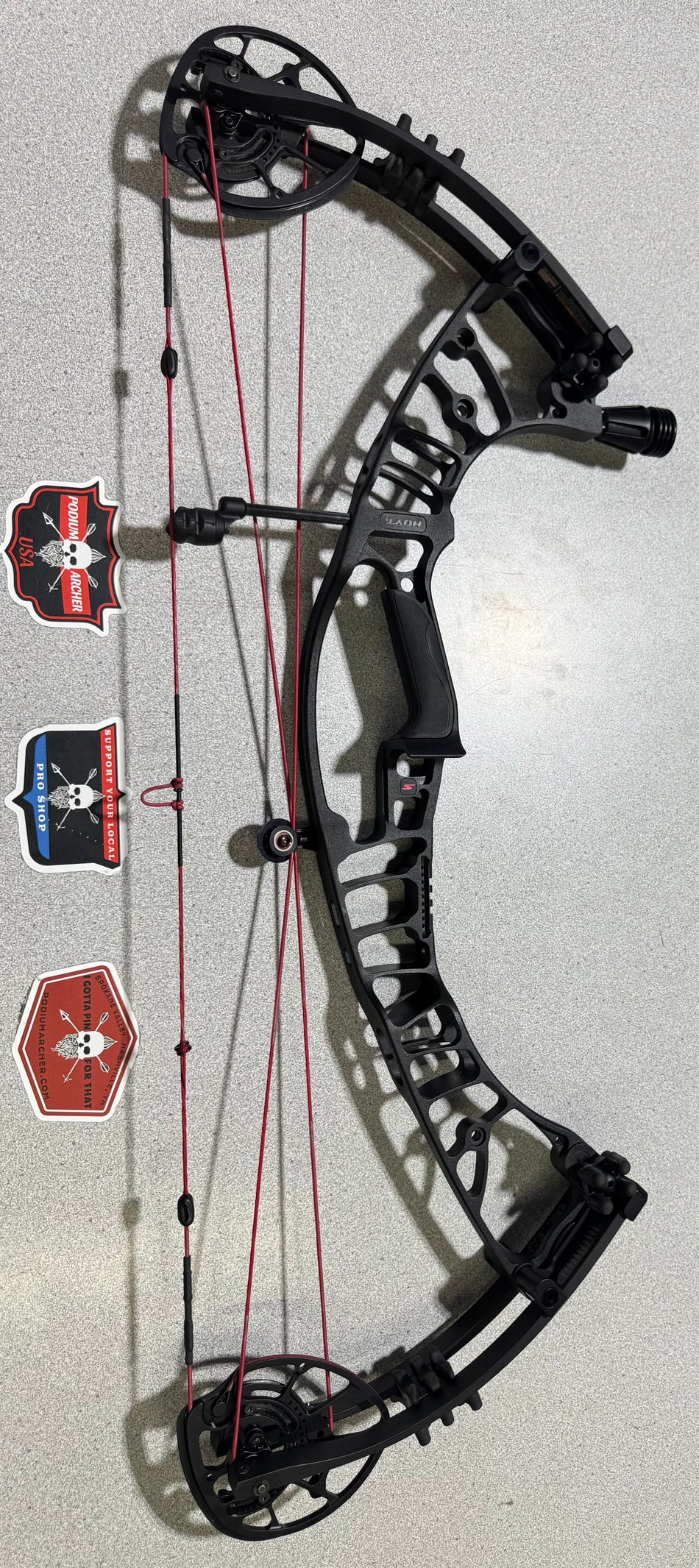 HOYT Z1S - RH/BLACK/70 - 9731 - USED BOW