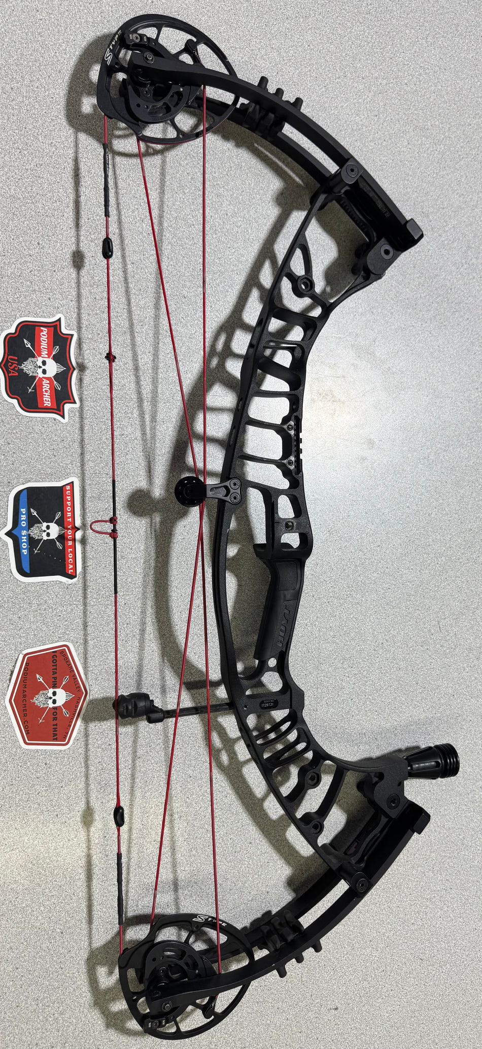 HOYT Z1S - RH/BLACK/70 - 9731 - USED BOW
