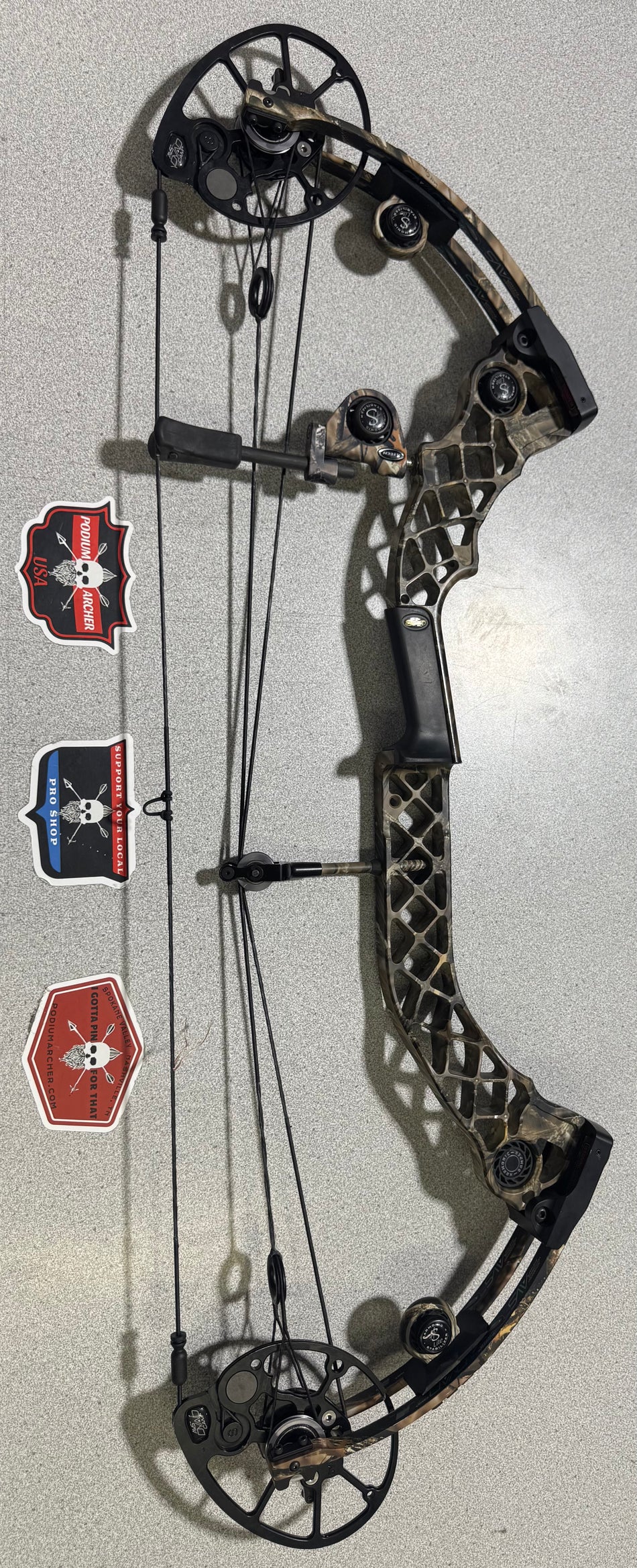 MATHEWS MONSTER CHILL R - RH/LOST/75 -1181- USED BOW