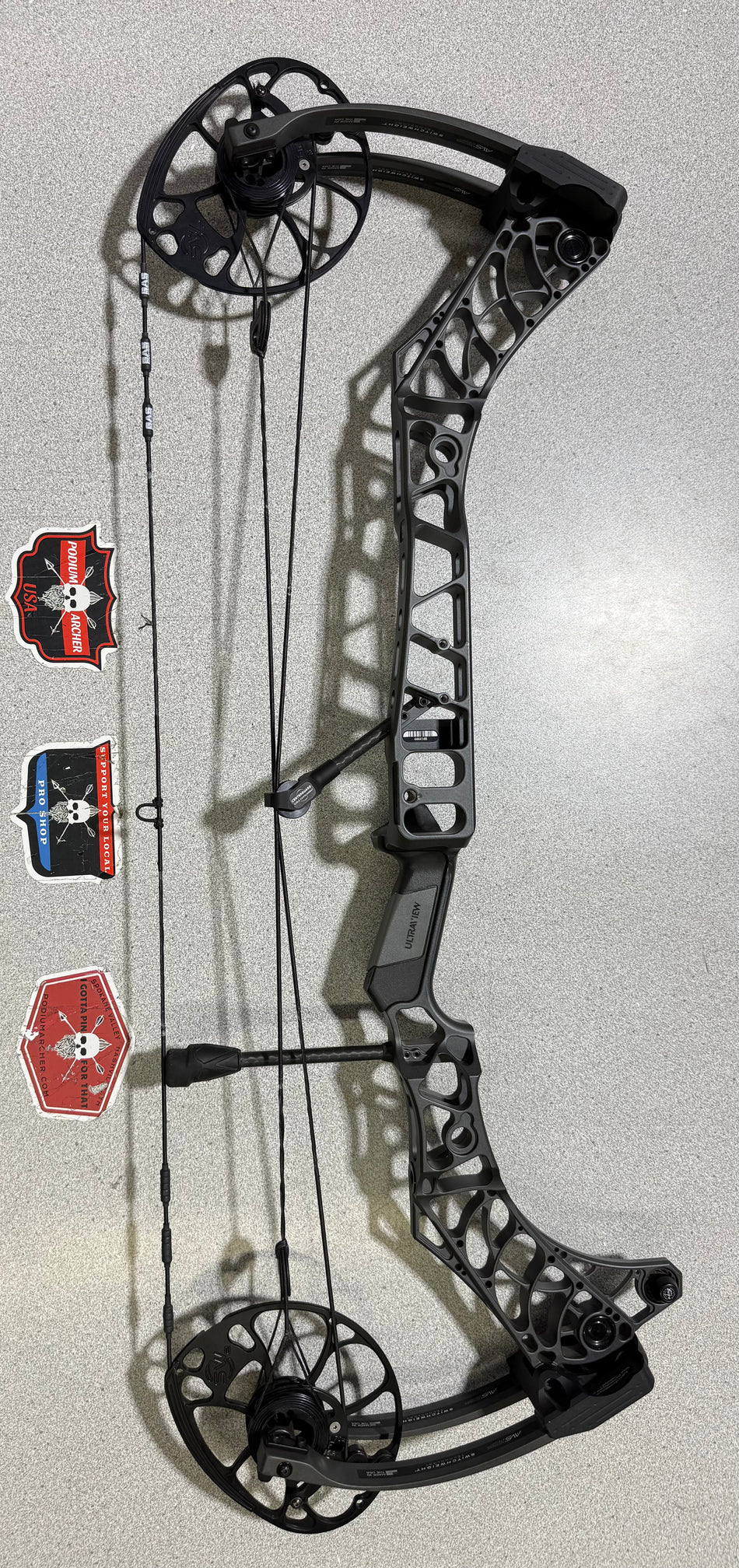 MATHEWS V3 31 - RH/GRAPHITE/75 -4146- USED BOW