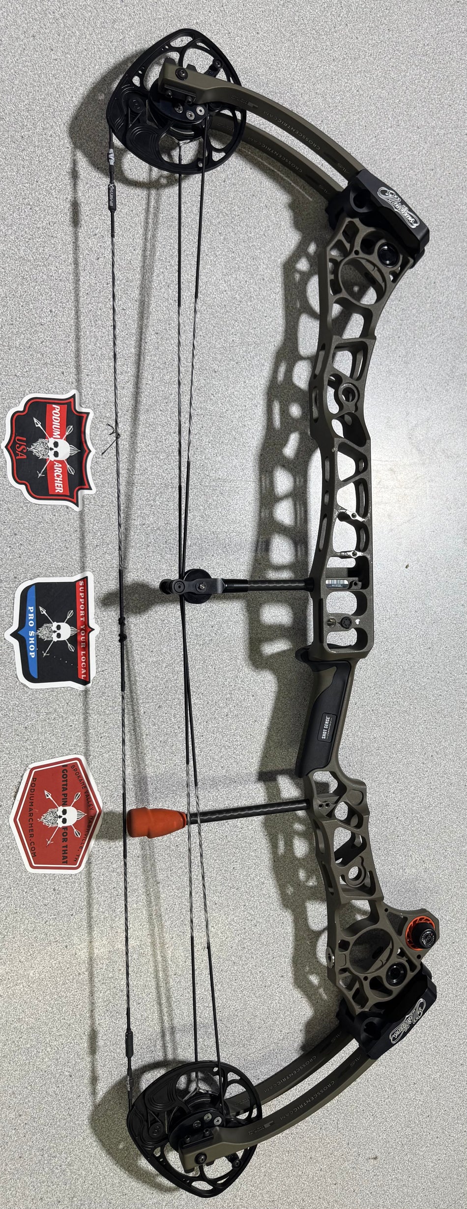 MATHEWS TRX 34 - RH/AMBUSH/70 -3723- USED BOW