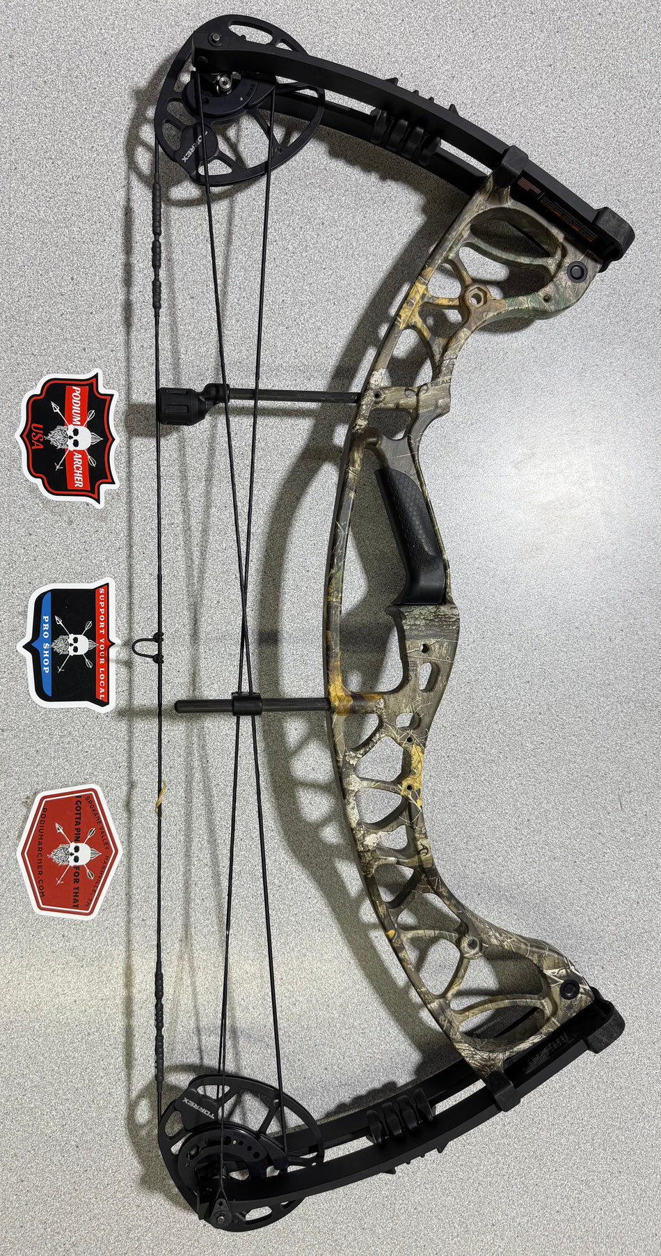 HOYT TORREX - LH/Realtree/60 -9562- USED BOW
