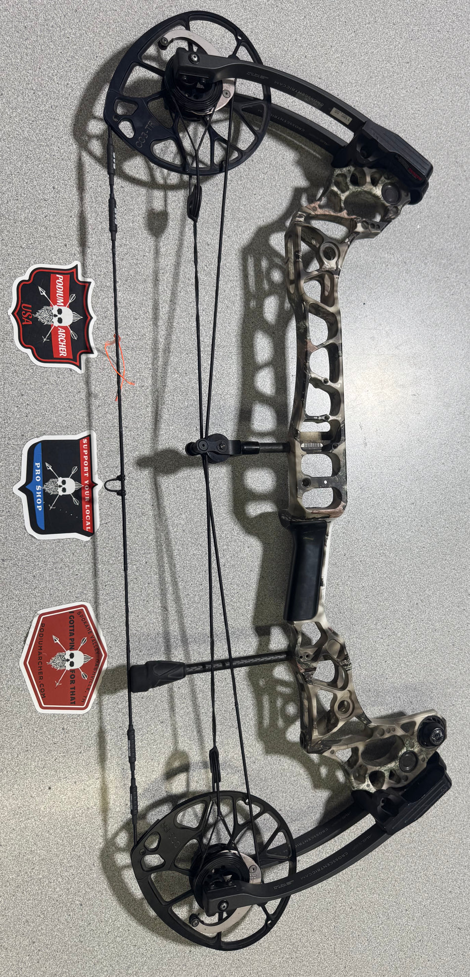 MATHEWS TRIAX - RH/LOST/70 -0893- USED BOW
