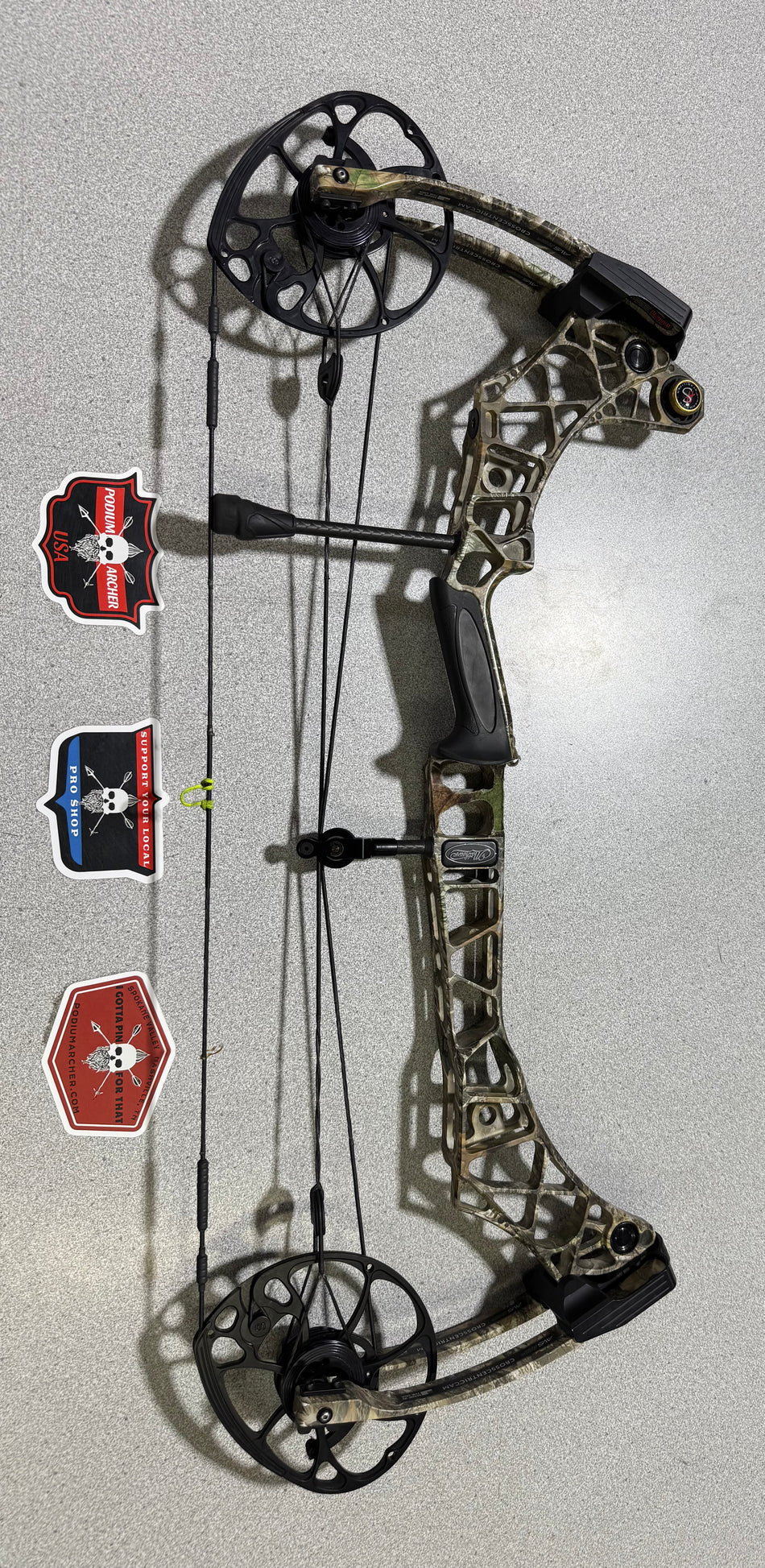 MATHEWS VXR 28 - RH/EDGE/75 -0012- USED BOW
