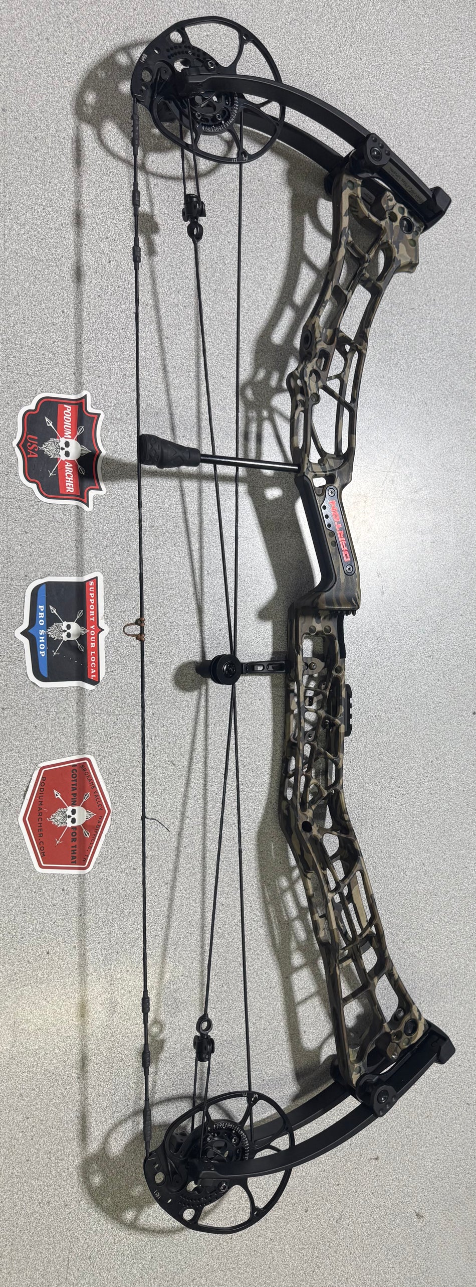 DARTON TRITECH 35 - RH/BOTTOMLANDS/70 -8467-USED BOW