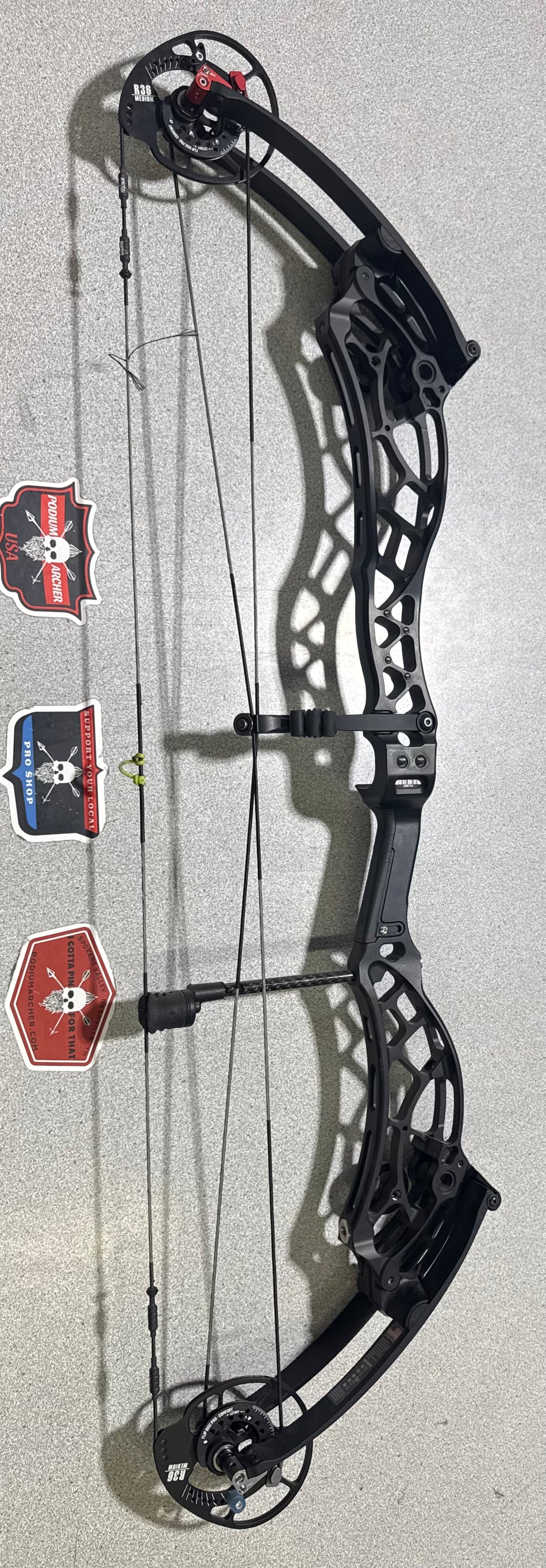 BOWTECH RECKONING GEN2 36 - RH/BLACK/70 -7997- USED BOW