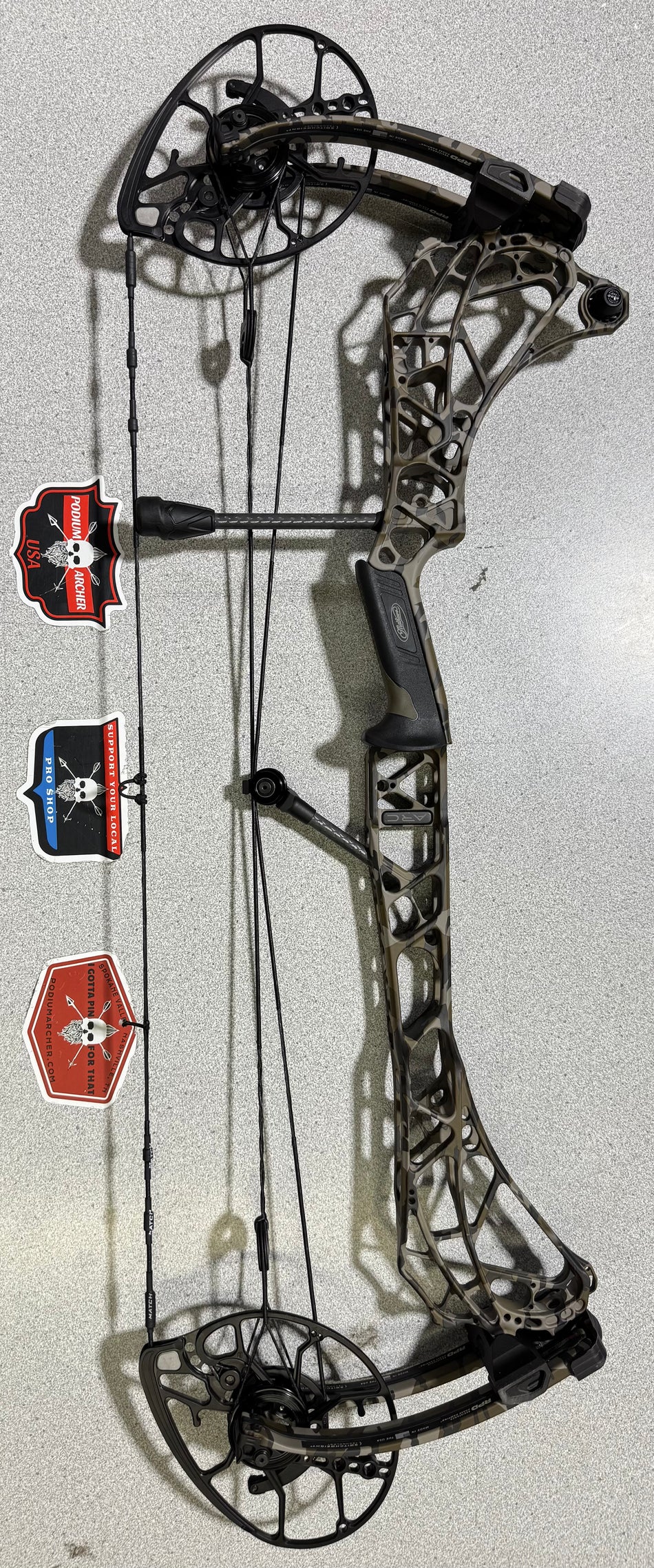 MATHEWS ARC 30 - RH/BOTTOMLANDS/80 - 6663 - USED BOW