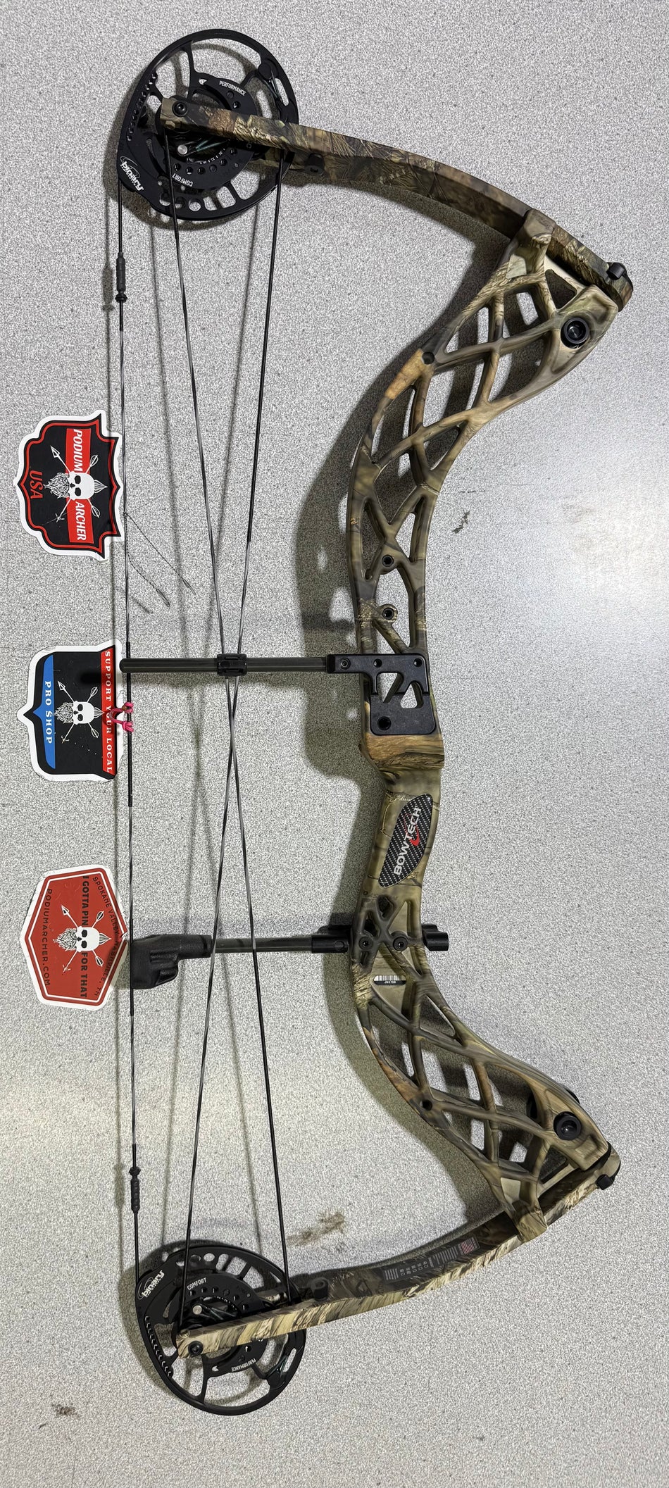 Bowtech CARBON ZION/BREAK-UP COUNTRY/RH/70#/3758-PodiumOutlet