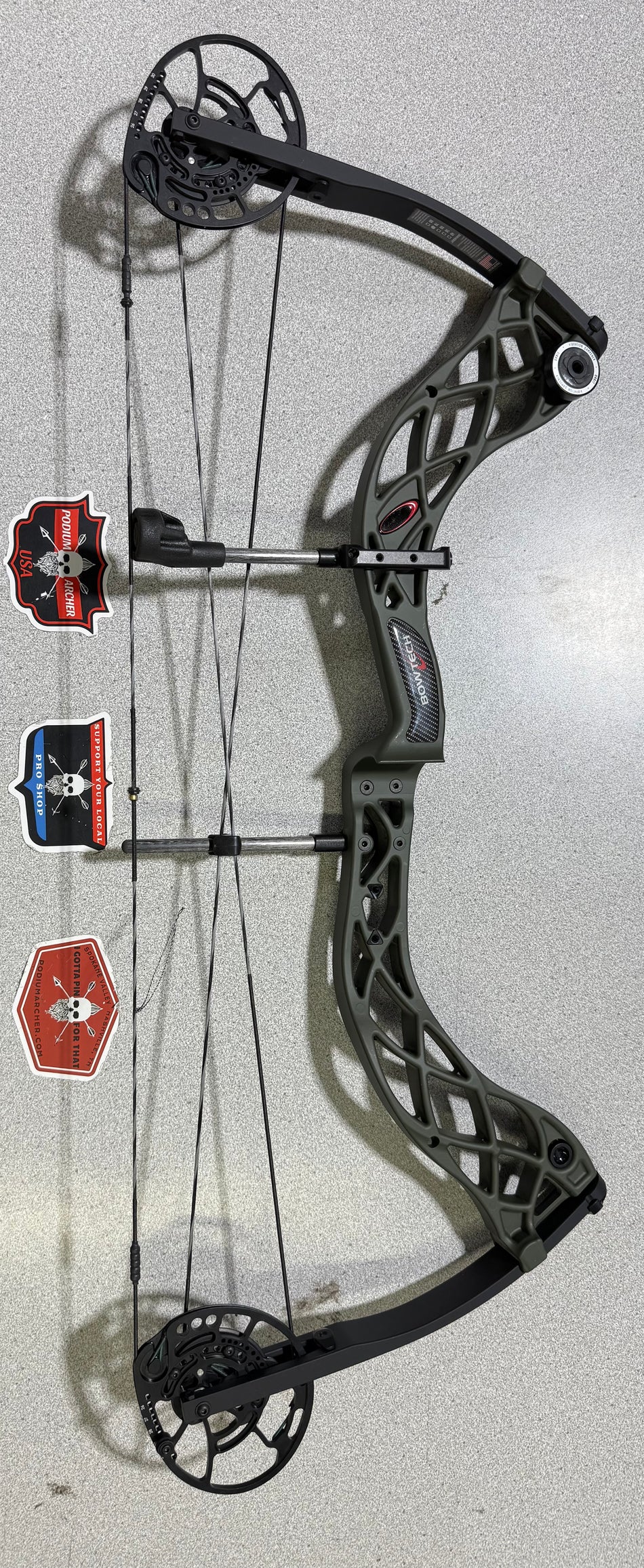 Bowtech CARBON ZION/OD GREEN/RH/70#/5492-PodiumOutlet