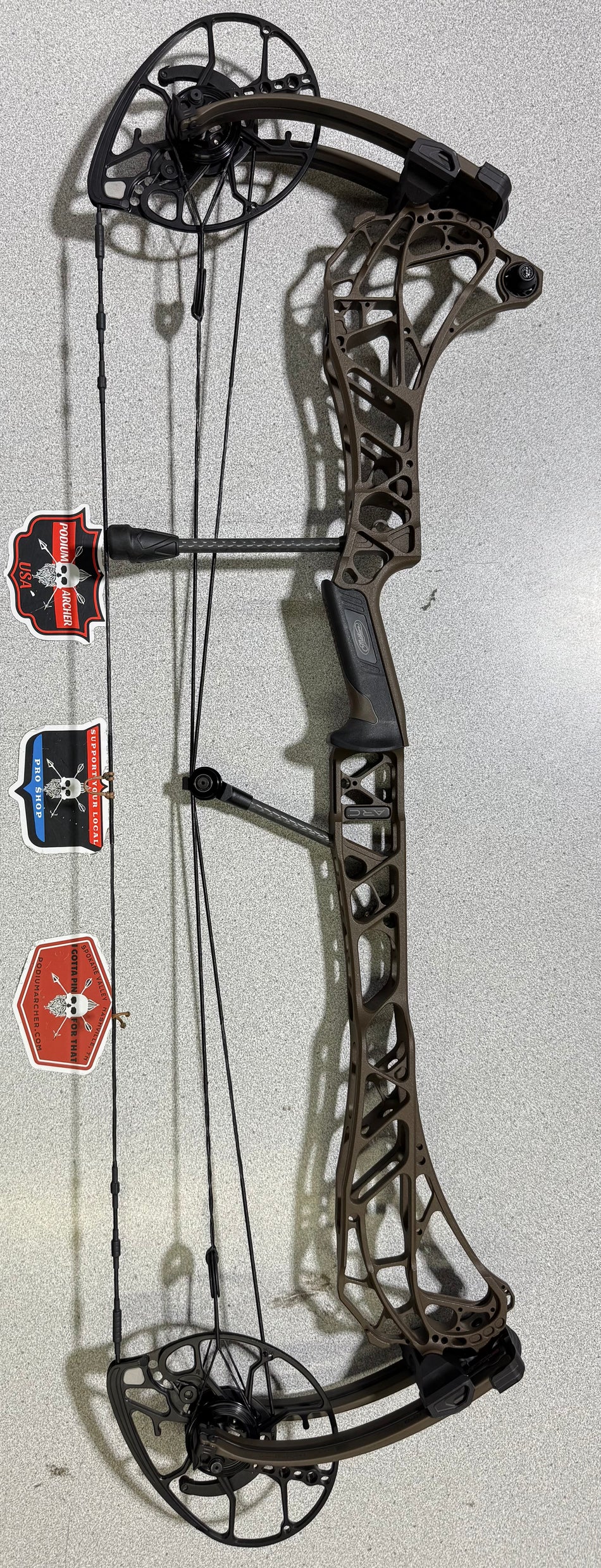 MATHEWS ARC 34 - RH/KODIAK/80 -2741- USED BOW