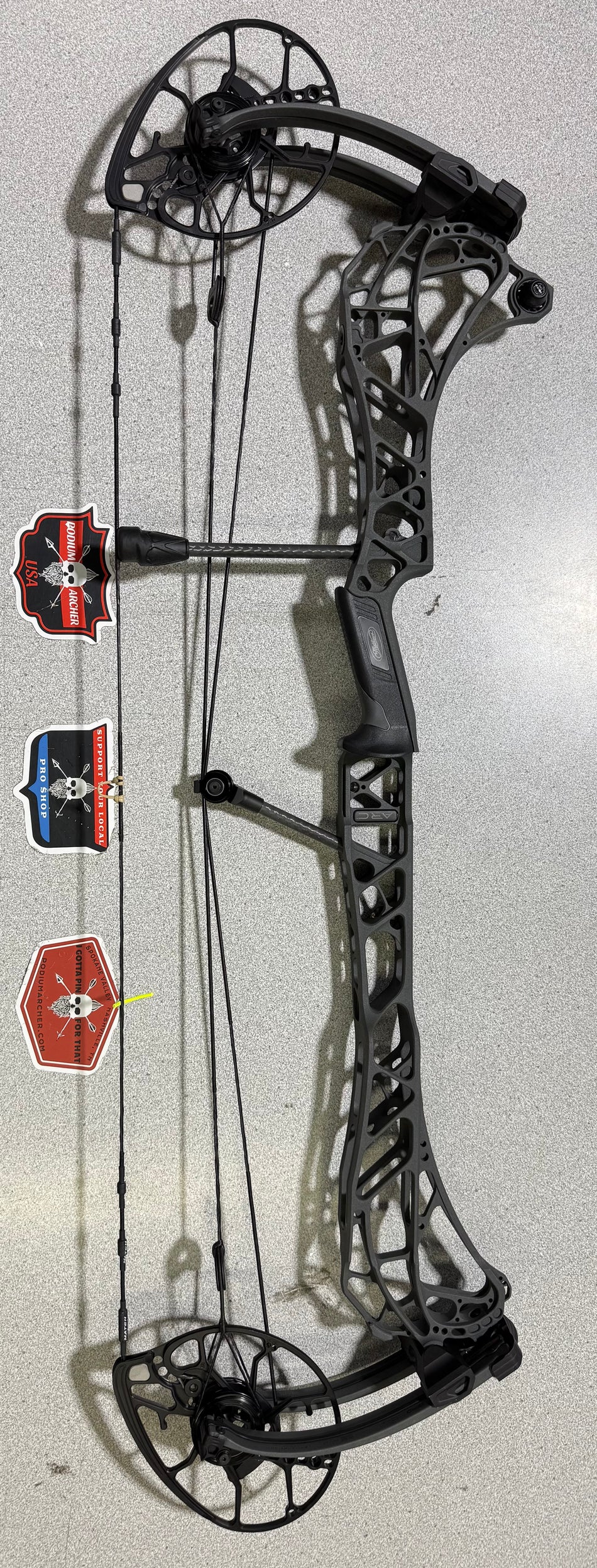 MATHEWS ARC 34 - RH/SHALE/80 -4628- USED BOW