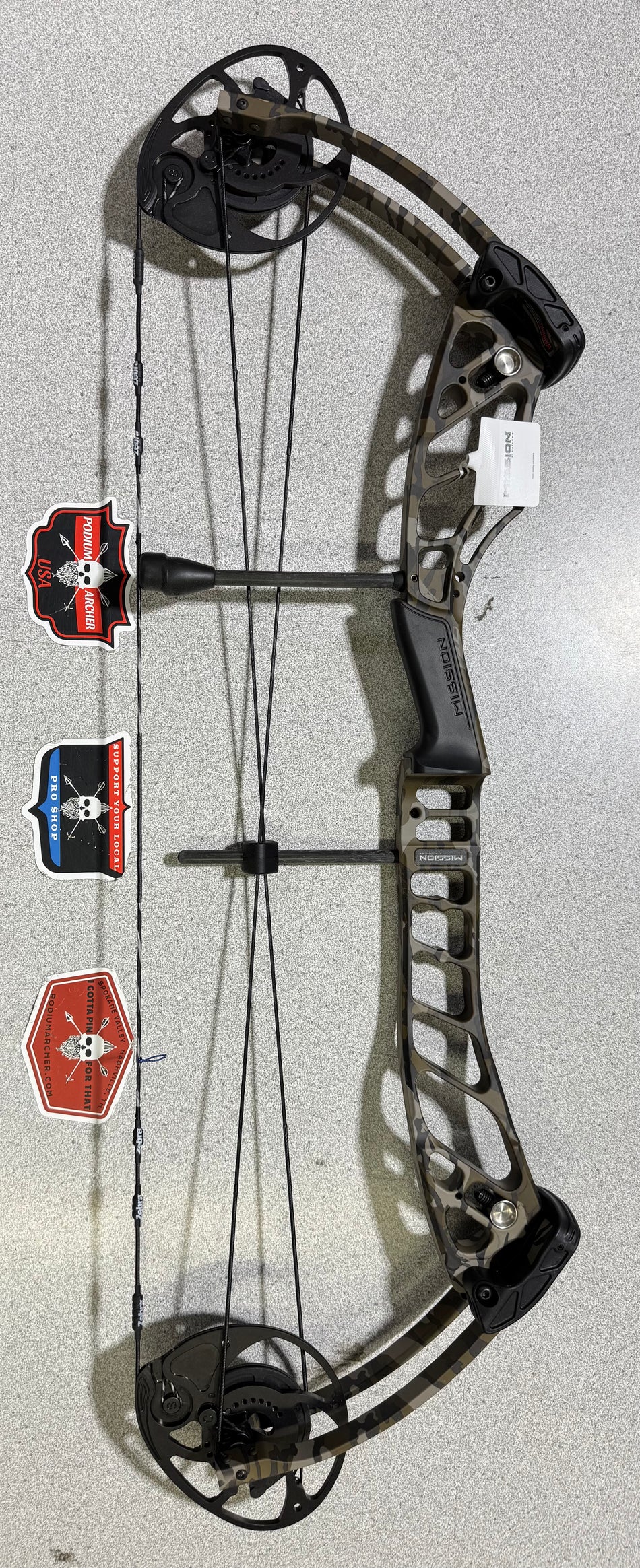 MATHEWS RANGE - RH/BOTTOMLANDS/70 - 6372 - NEW/DISCONTINUED