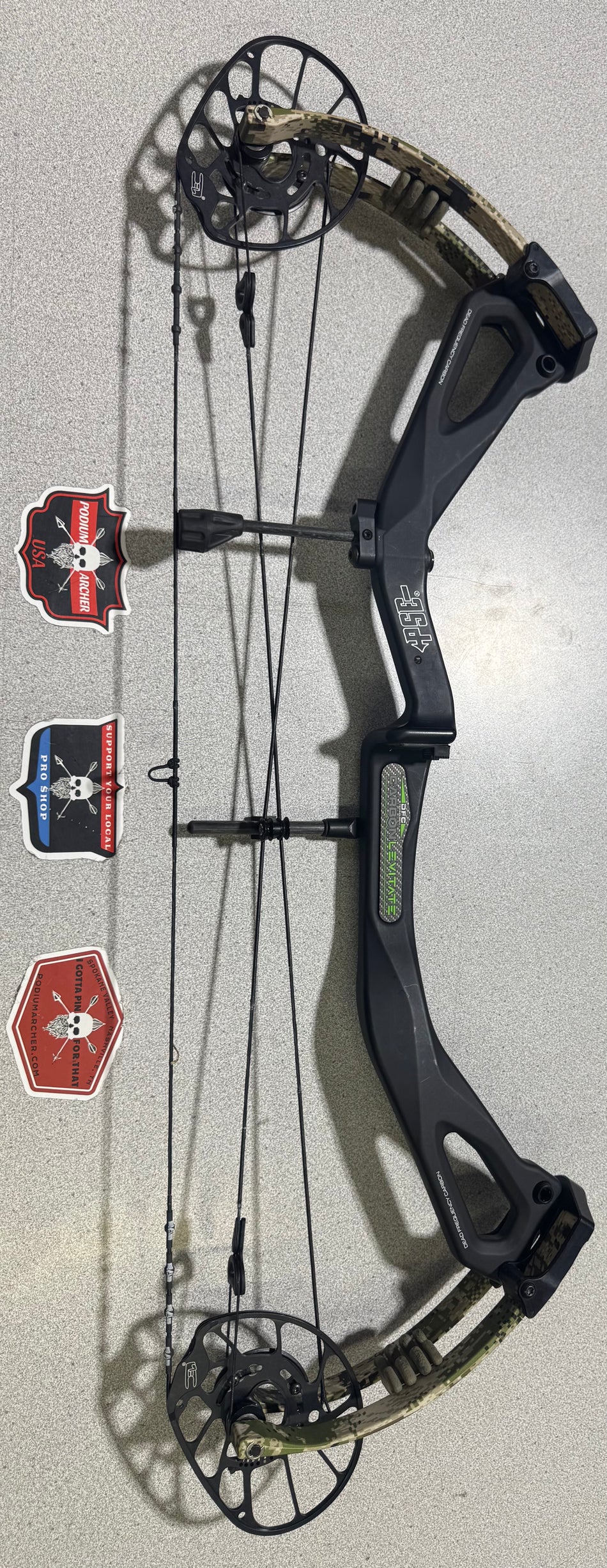 PSE LEVITATE - RH/GRAY/75 -6612- USED BOW
