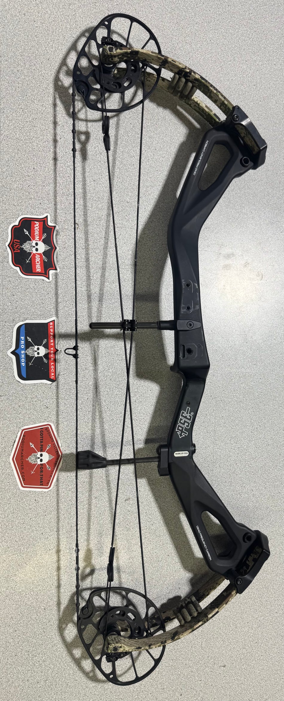 PSE LEVITATE - RH/GRAY/75 -6612- USED BOW