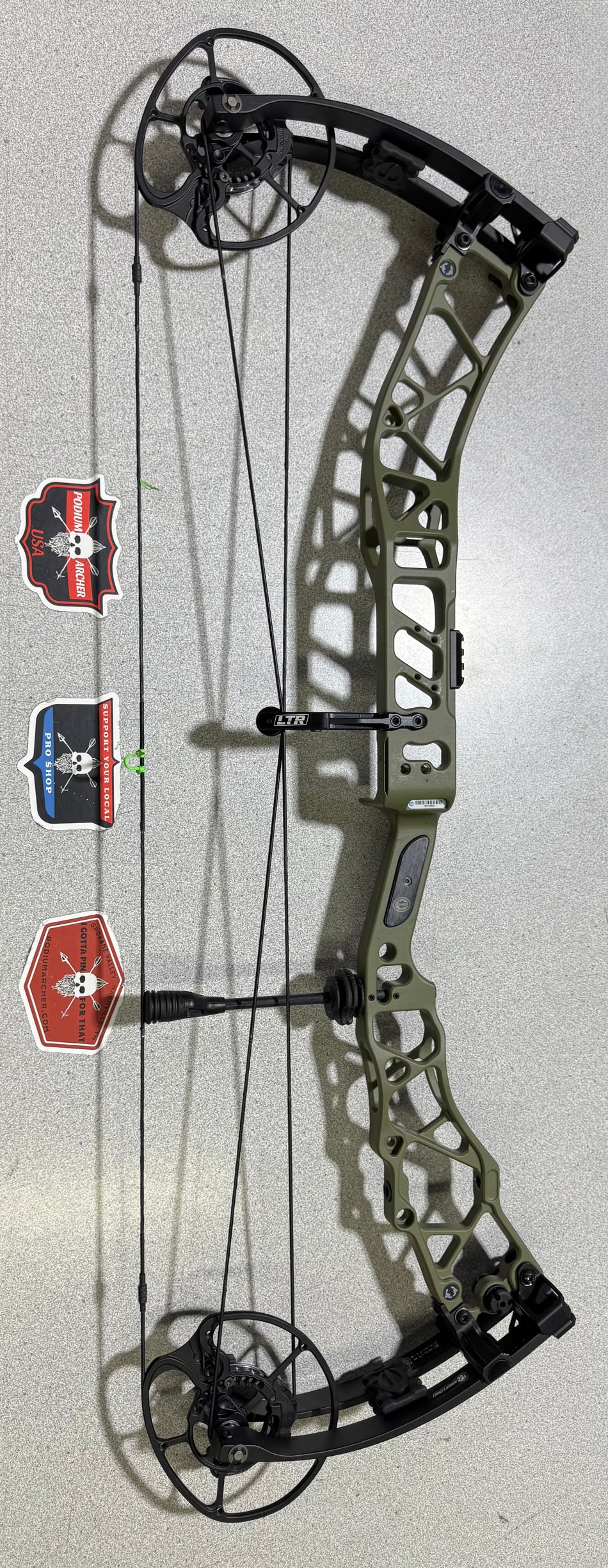 ELITE EXALT LD - RH/GREEN/70 -9255- USED BOW