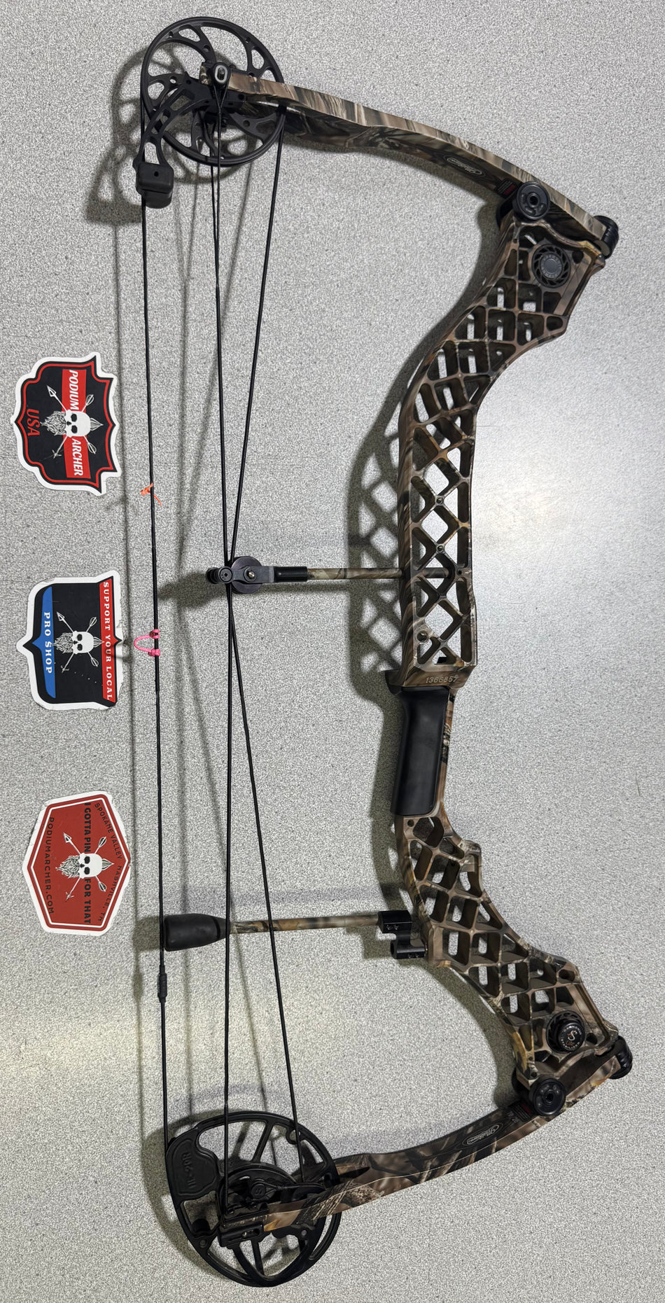 MATHEWS HELI-M - RH/LOST/70 -6857-  USED BOW