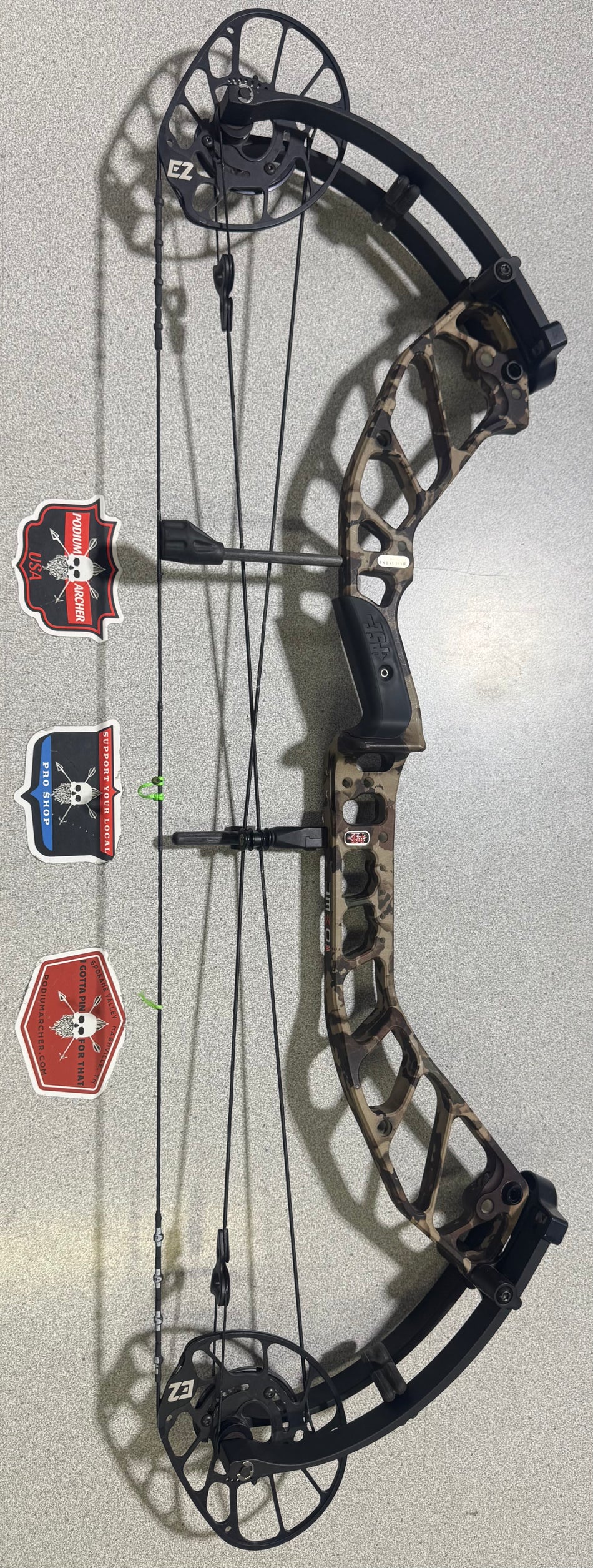 PSE OMEN - RH/FUSION/80 -0091- USED BOW