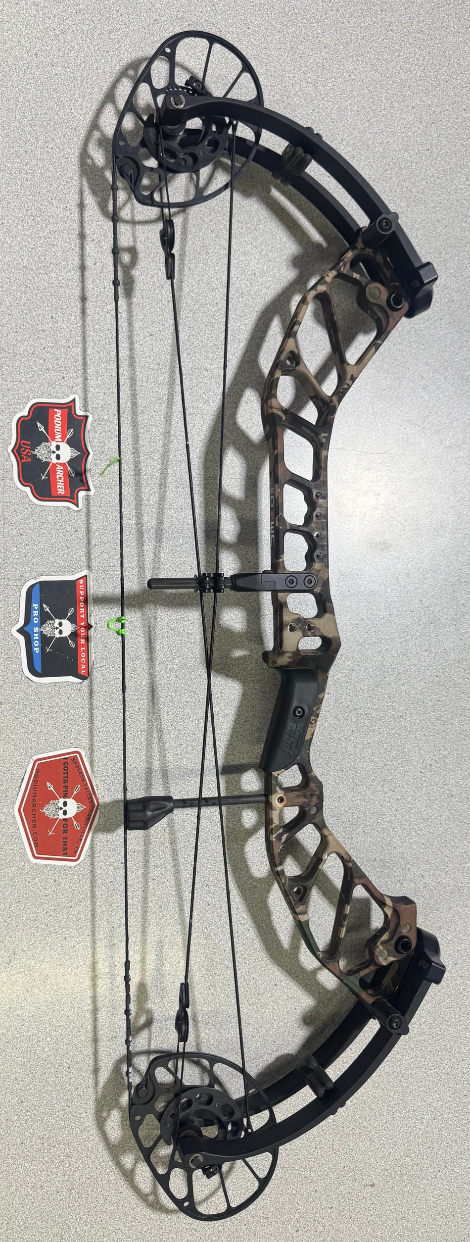 PSE OMEN - RH/FUSION/80 -0091- USED BOW
