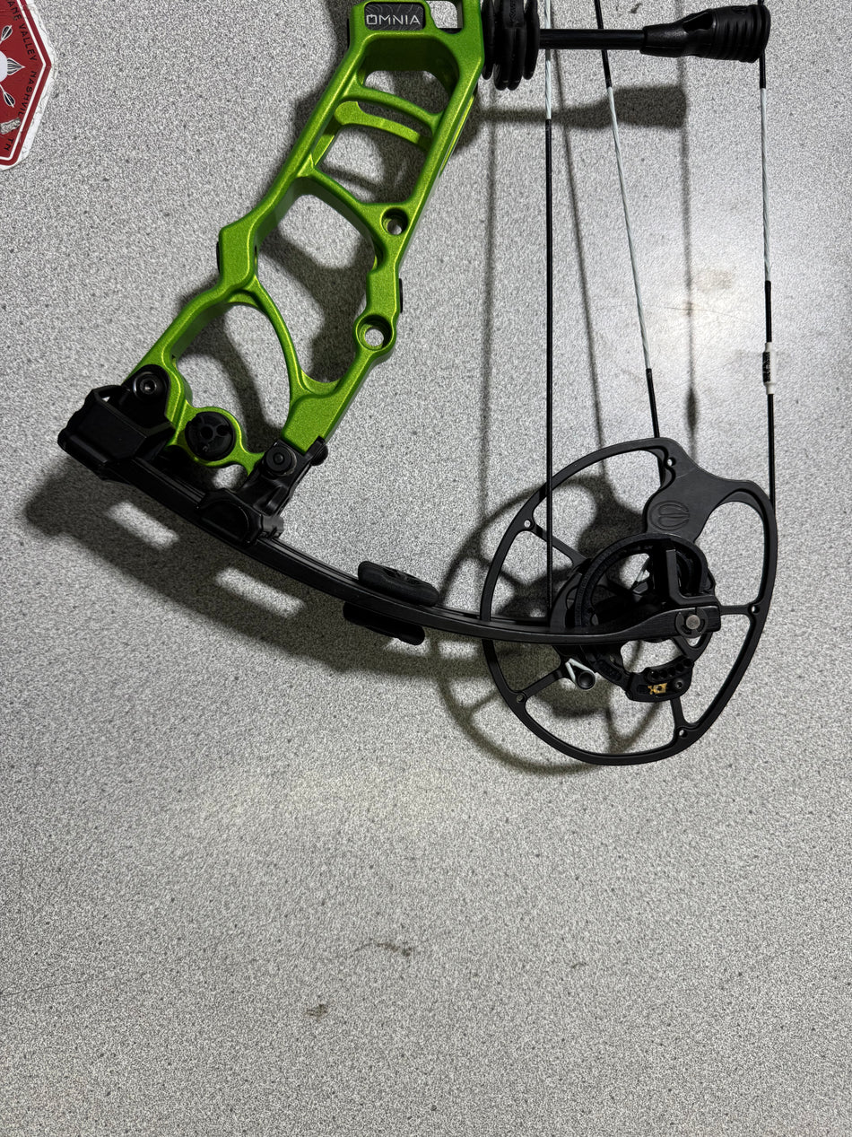 ELITE OMNIA - RH/APPLEGREEN/70 - EORHAGR70-8410