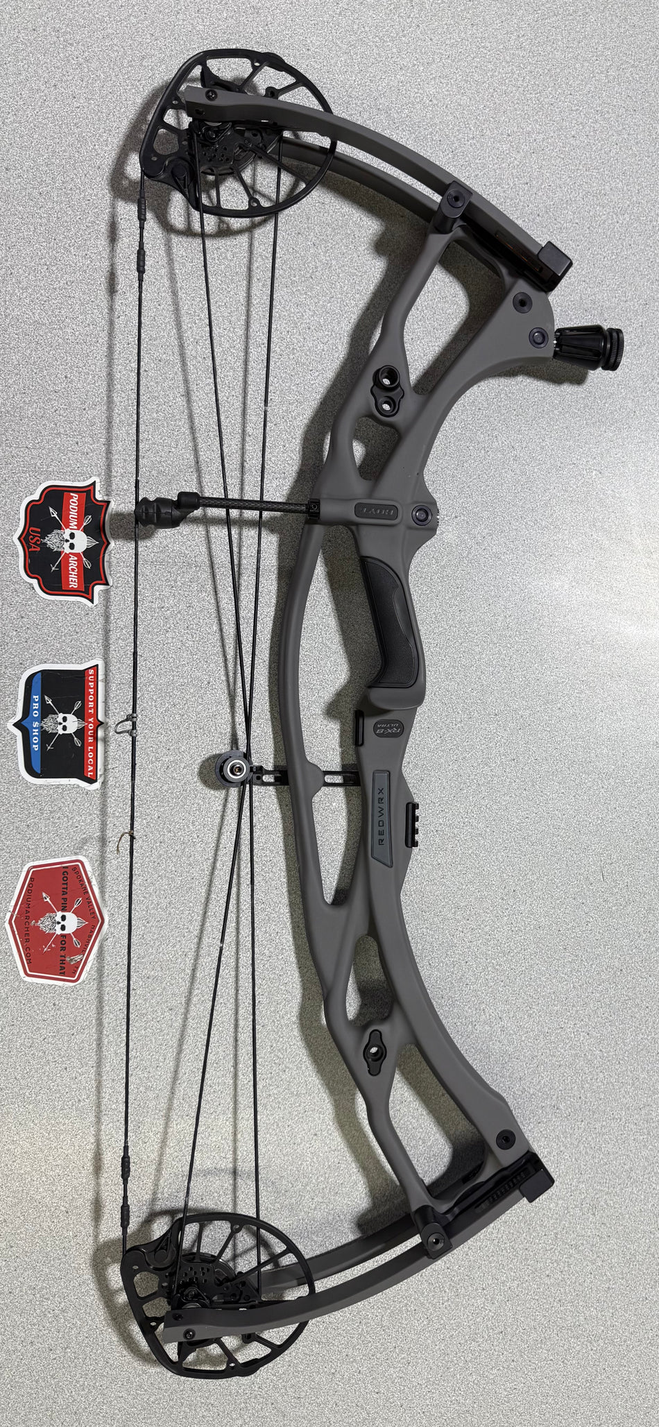 HOYT RX8 ULTRA - RH/TOMBSTONE/70 - HRX8URHT70-2 - USED BOW!!!