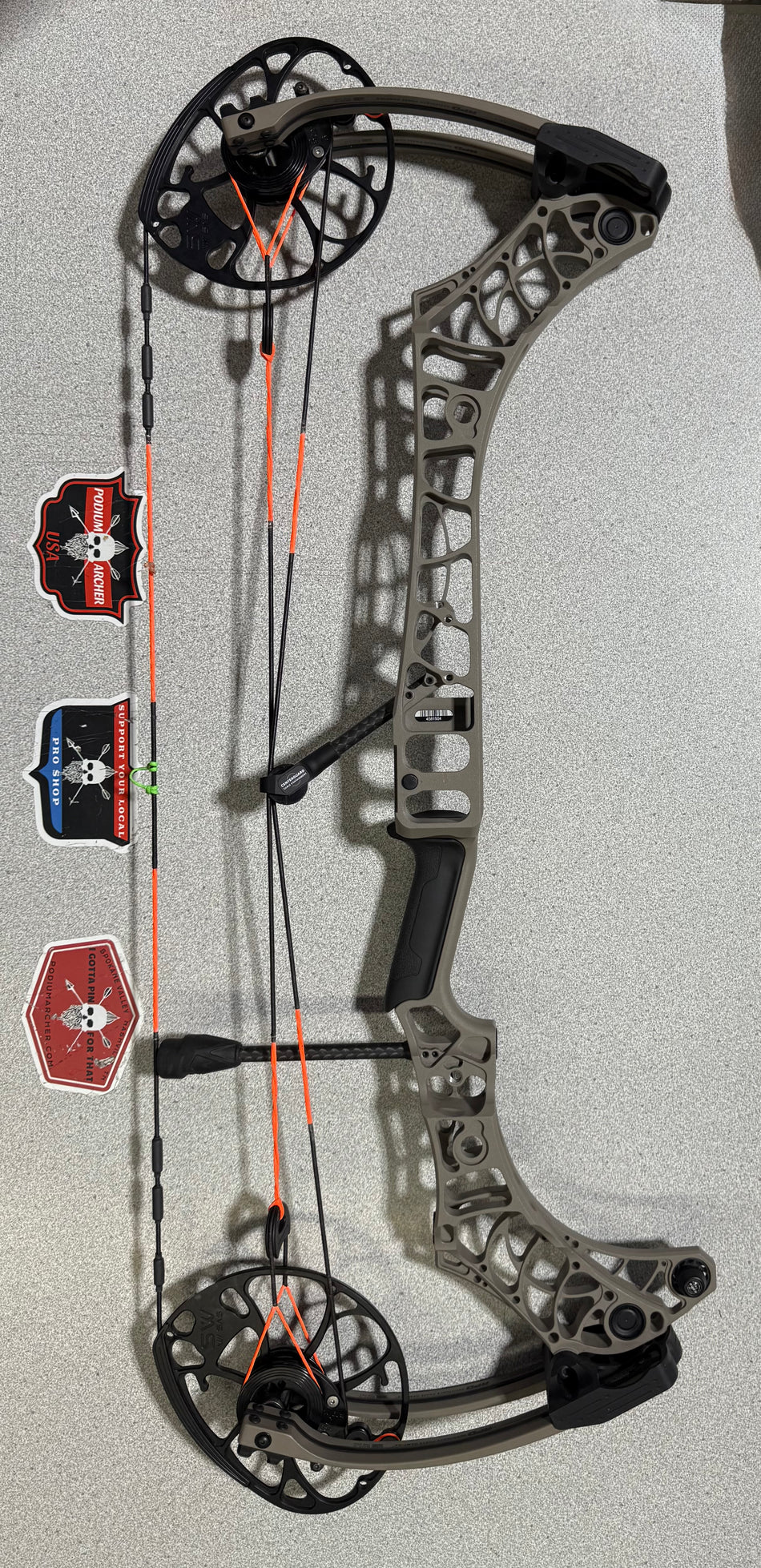 MATHEWS PHASE 4 29 - RH/GRANITE/60 - MP4RH29G60-1 - USED BOW!