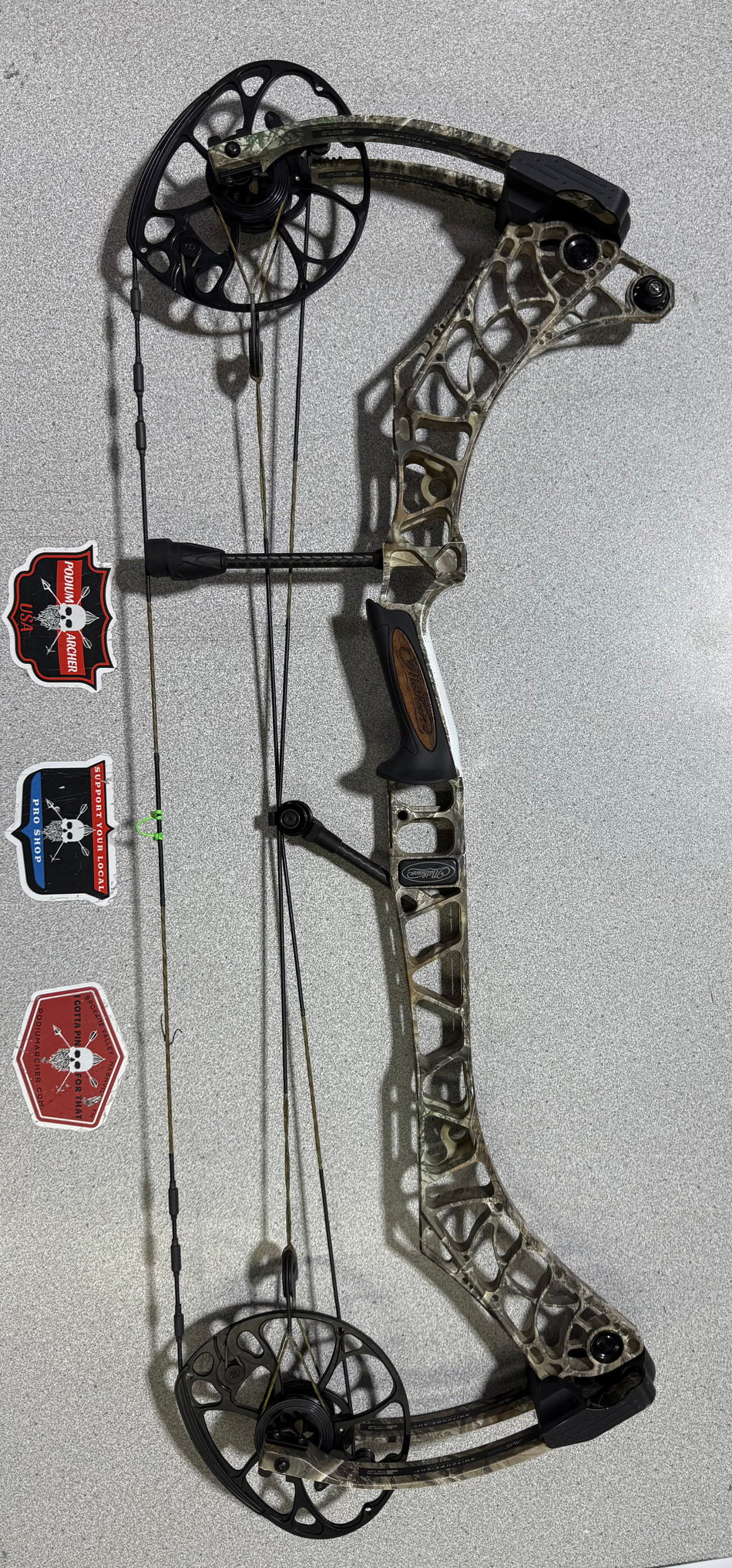 MATHEWS V3 31 - RH/REALTREE/60-75# - MV331RHRT670-2 - USED BOW