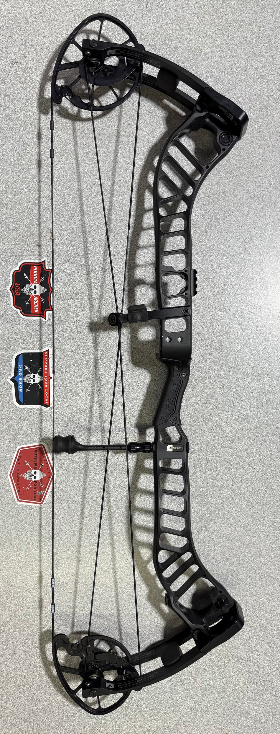 PRIME RVX 36 - RH/BLACK/70 - PRVX36RHBL70-1 - USED BOW