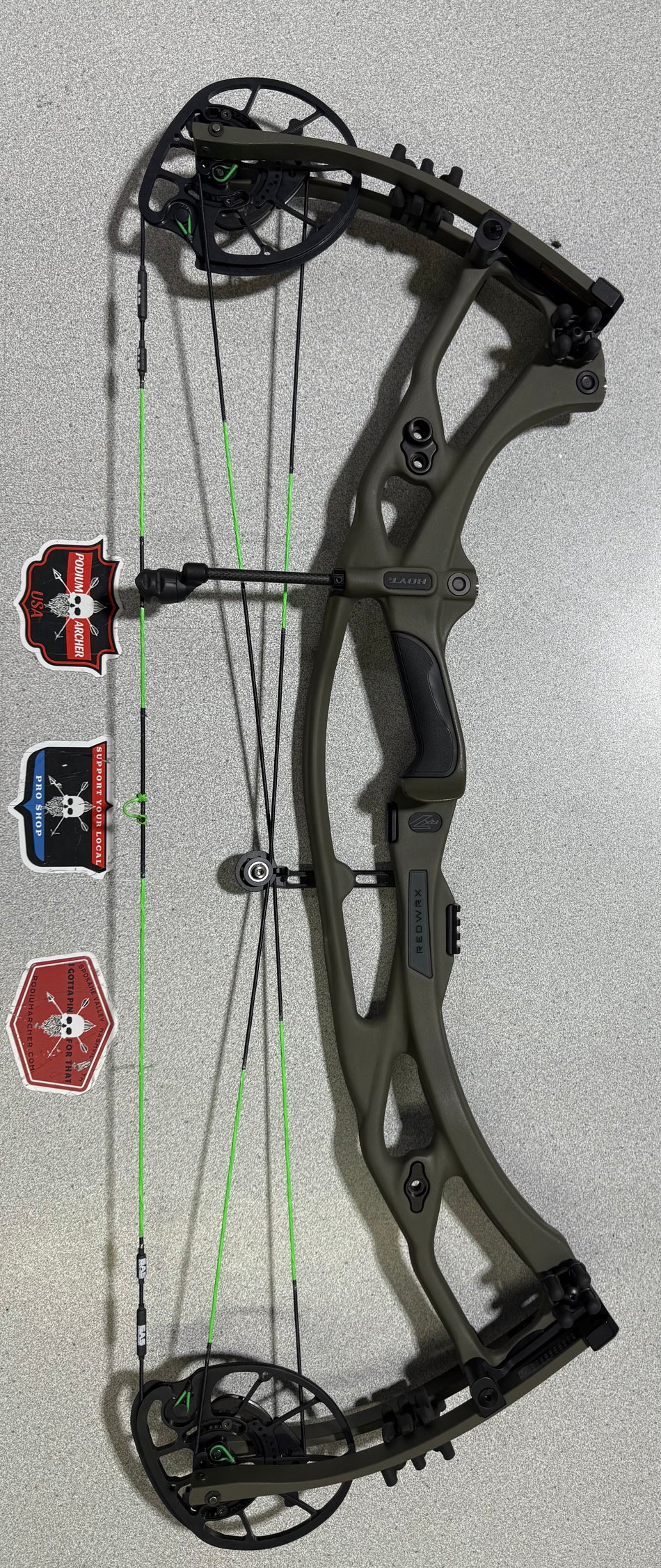 HOYT RX7 ULTRA - RH/WILDERNESS/70 - HRX7URHW70- 2 - USED