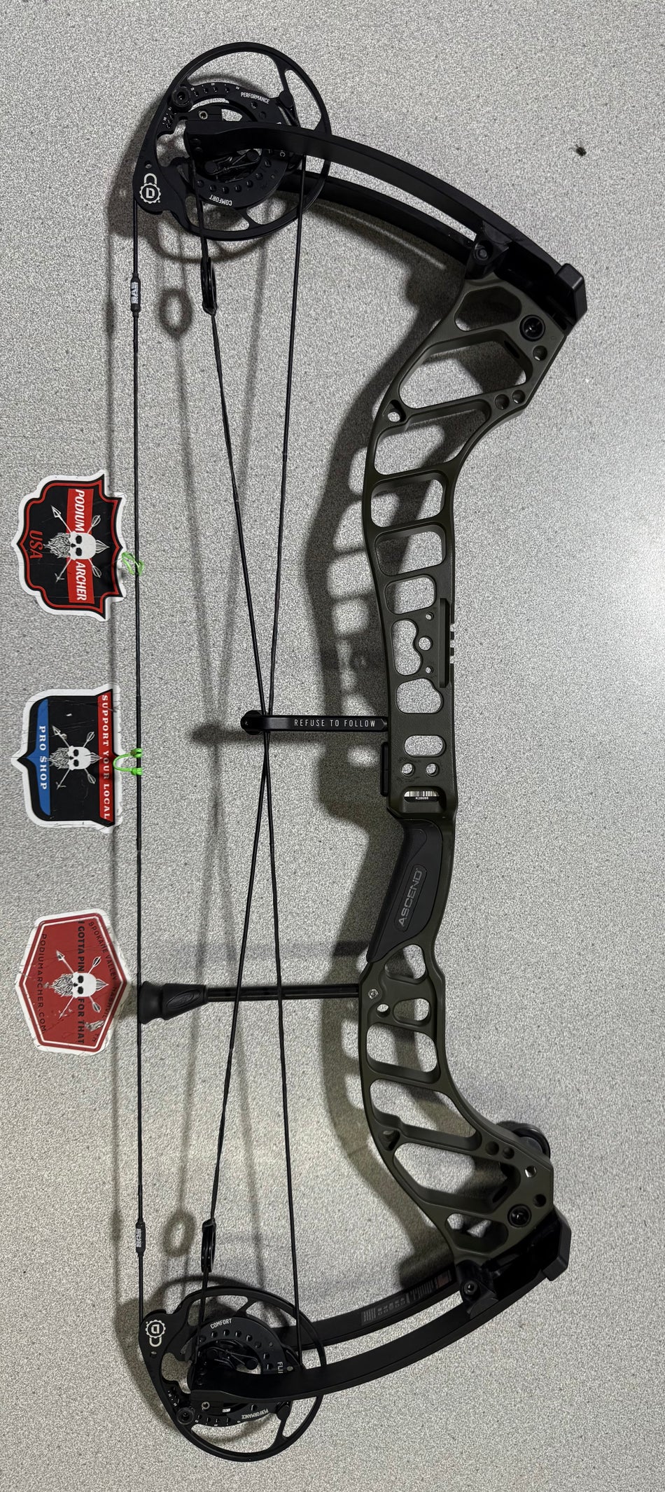 BOWTECH ASCEND - RH/OD,BLACK/60 - BTARHODBL60-1 - USED BOW