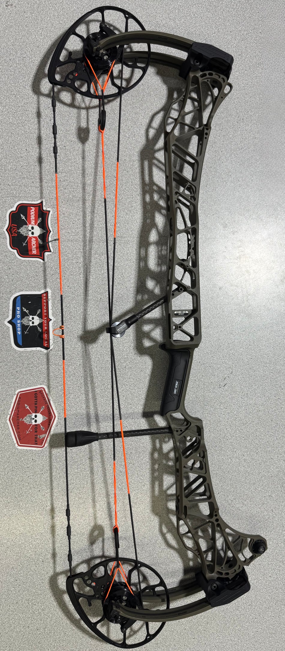 MATHEWS LIFT 33 RH/AMBUSH/55-80# - ML33RHA80 - 1 USED BOW!!!