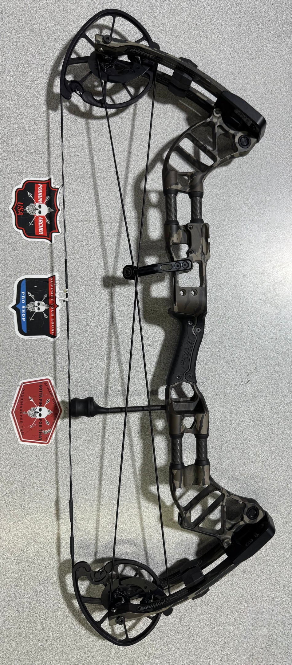 PRIME FORM 30 - RH/BOTTOMLAND/70 - PRMFRM30RHBLND70-1 - USED BOW!!!