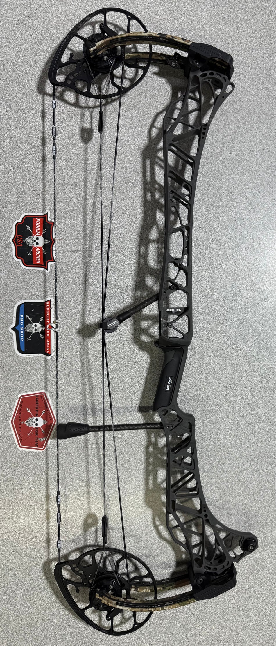 MATHEWS LIFT X 33 - RH/SHALE,SUBALPINE LIMBS/55-80# - MLX33RHSHSUB5580-6 - USED BOW (Copy)