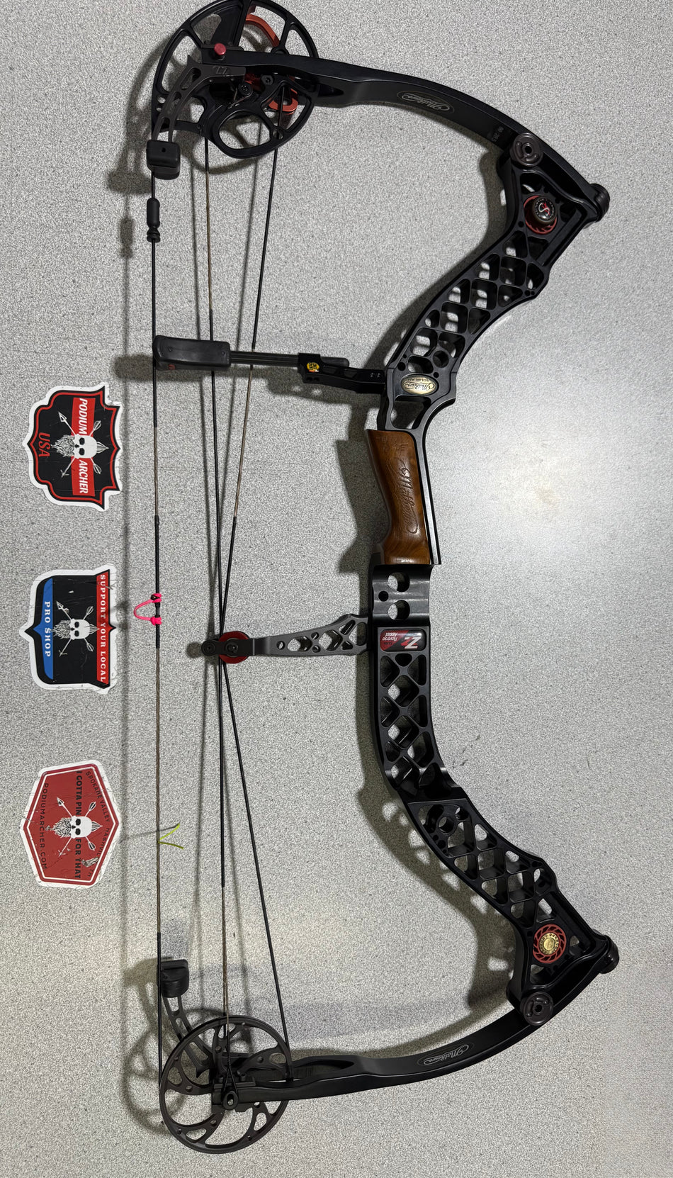 MATHEWS Z7 - RH/BLACK/60# - #MZ7RH28560 - 1 - USED BOW