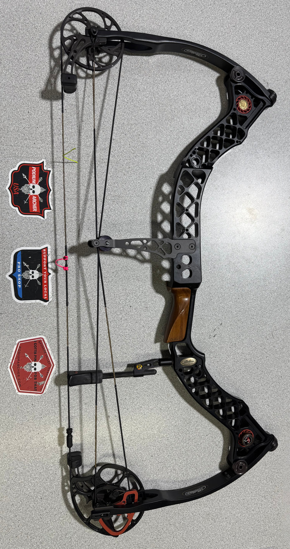 MATHEWS Z7 - RH/BLACK/60# - #MZ7RH28560 - 1 - USED BOW