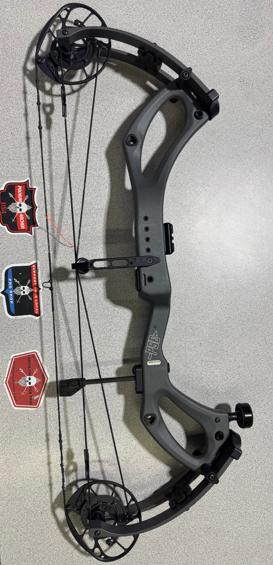 PSE MACH 30 DS - RH/GRAY/70 - RHPSEM30DS70 - 4 - USED BOW!!!