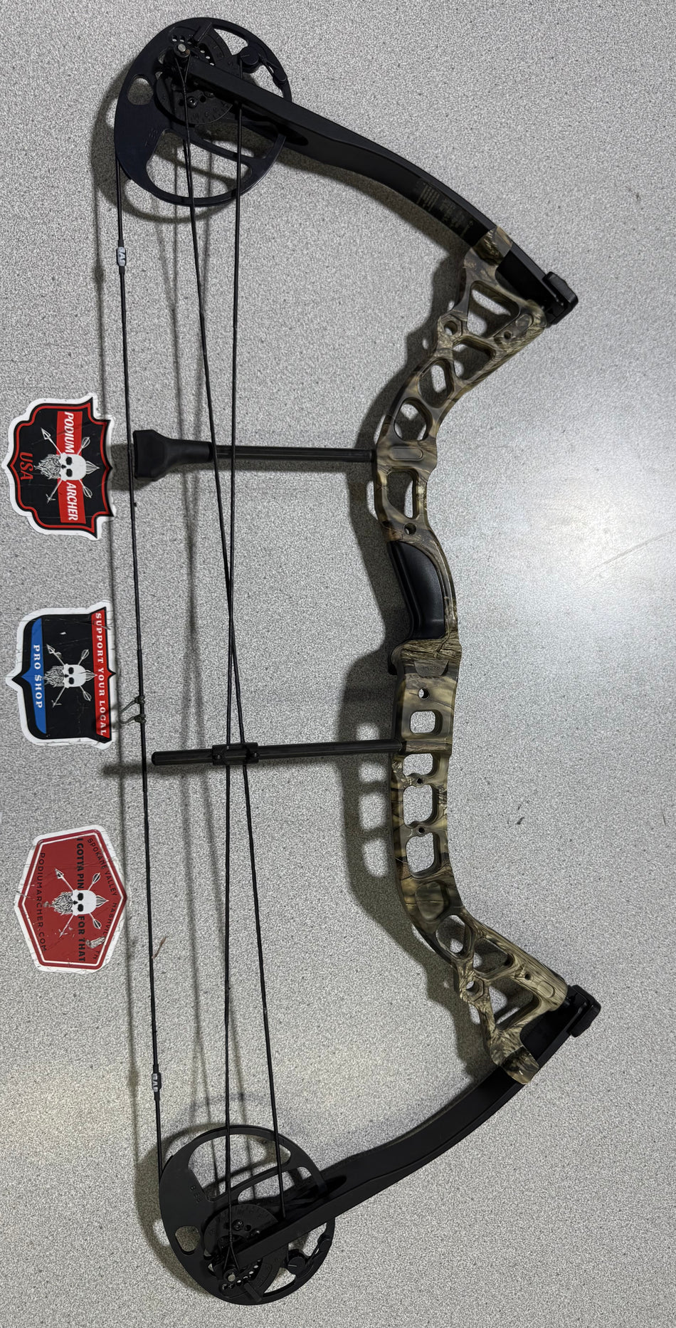 DIAMOND INFINITE EDGE PRO - LH/CAMO-BLACK/5-70#-DIEPLHCBLK70- USED BOW