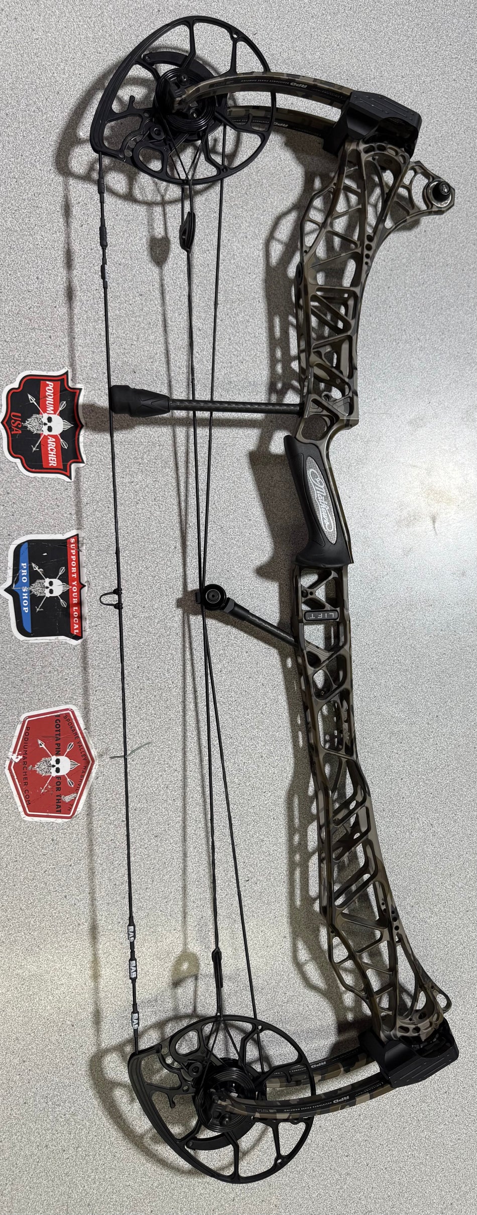 MATHEWS LIFT 33 - RH/BOTTOMLAND/80 -7692- USED BOW