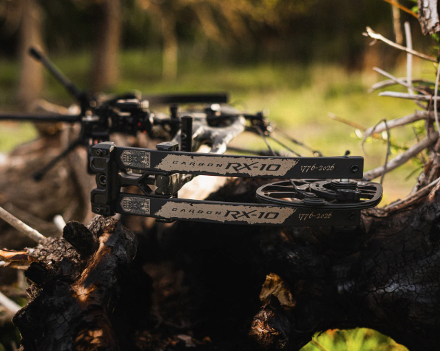 Hoyt AMERICA 250 LIMITED EDITION BOW - PRE-ORDER