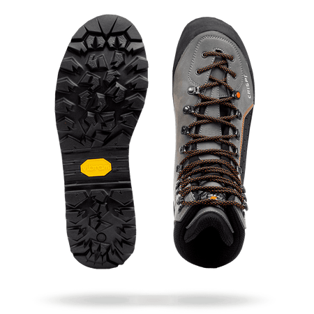 Crispi Briksdal Mtn non-insulated hunting boot in Grey/Black — upper material and outsole tread detail