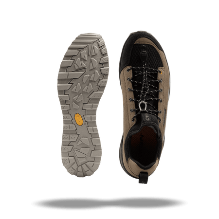 Crispi Attiva II non-insulated hunting boot in Brown (Hazelnut) — top-down and sole tread view
